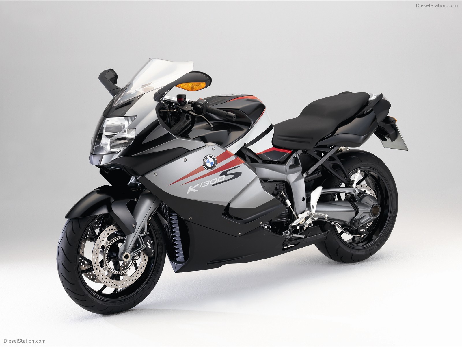 The New BMW K 1300 S 