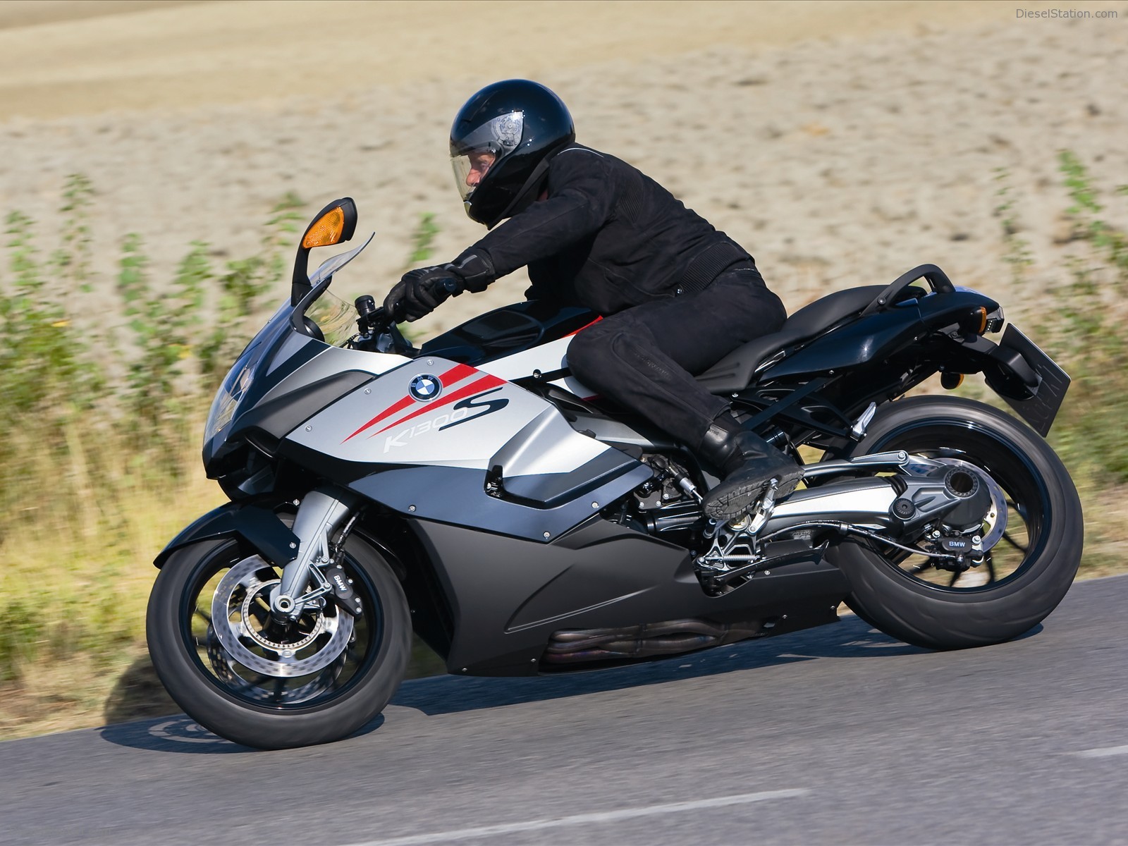 The New BMW K 1300 S 