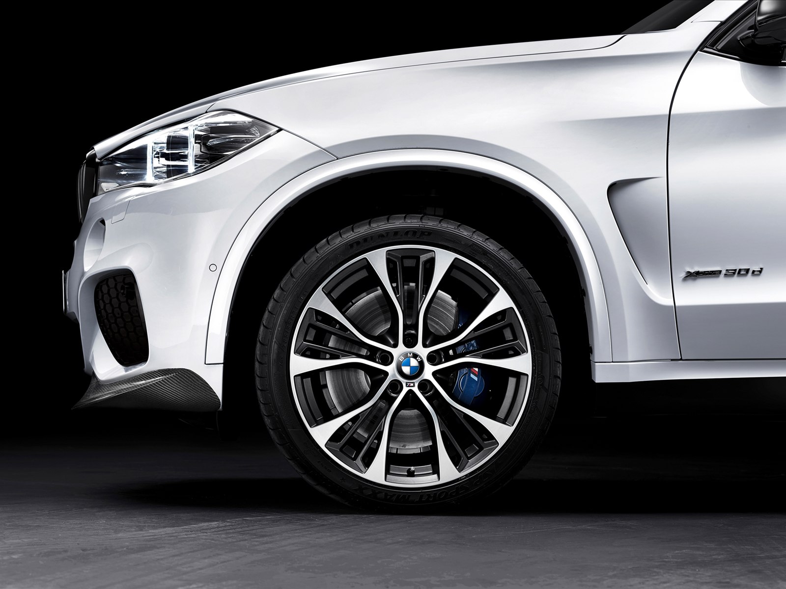 BMW X5 with M Performance Parts 2014