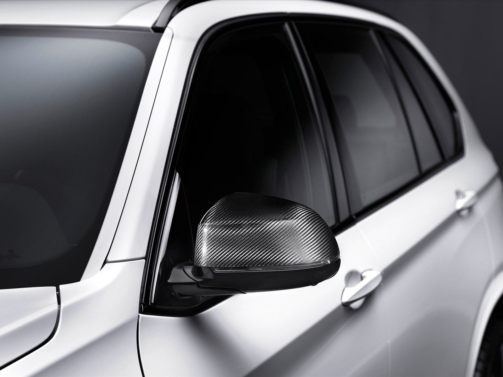 BMW X5 with M Performance Parts 2014