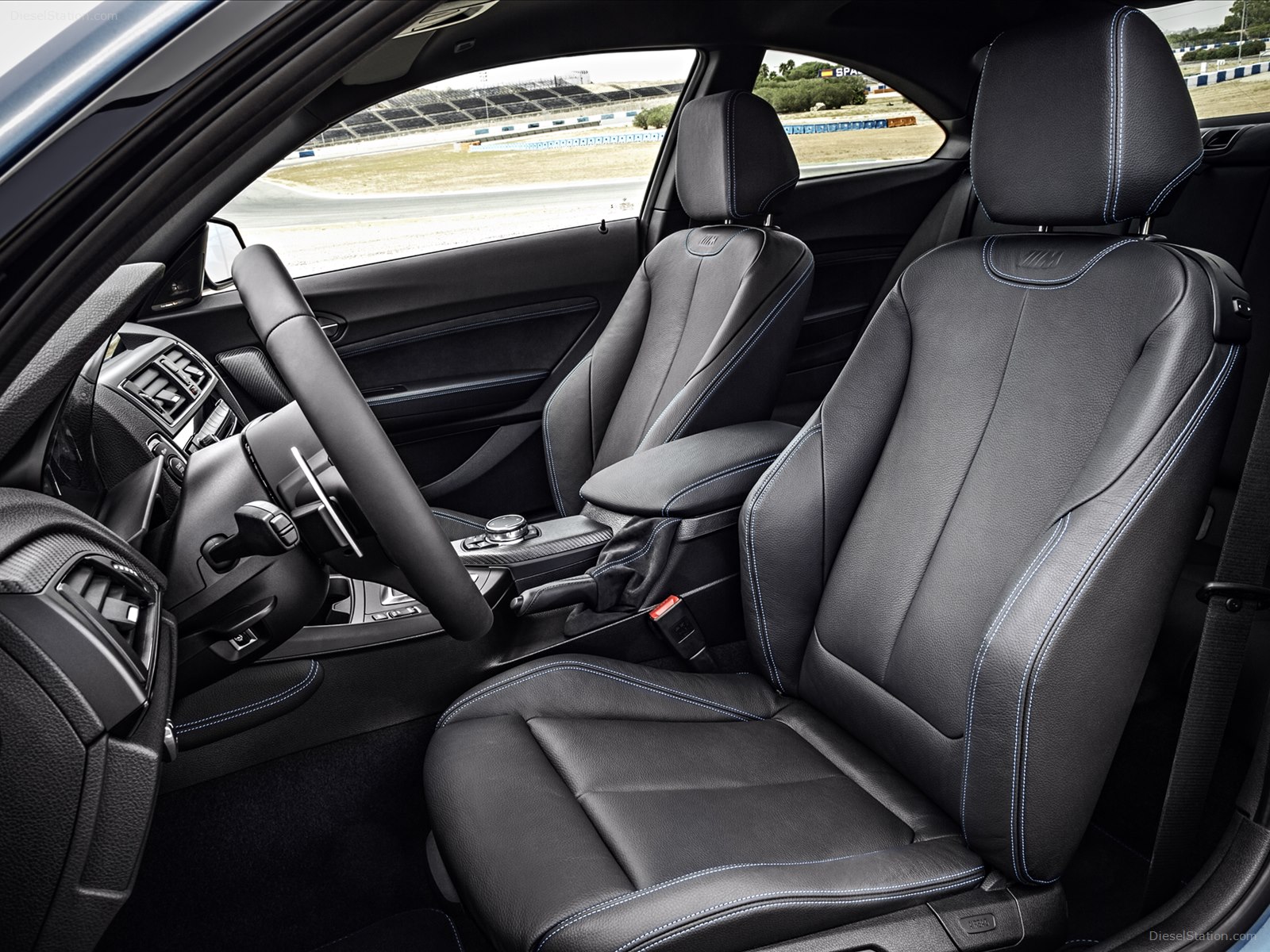 BMW M2 2016