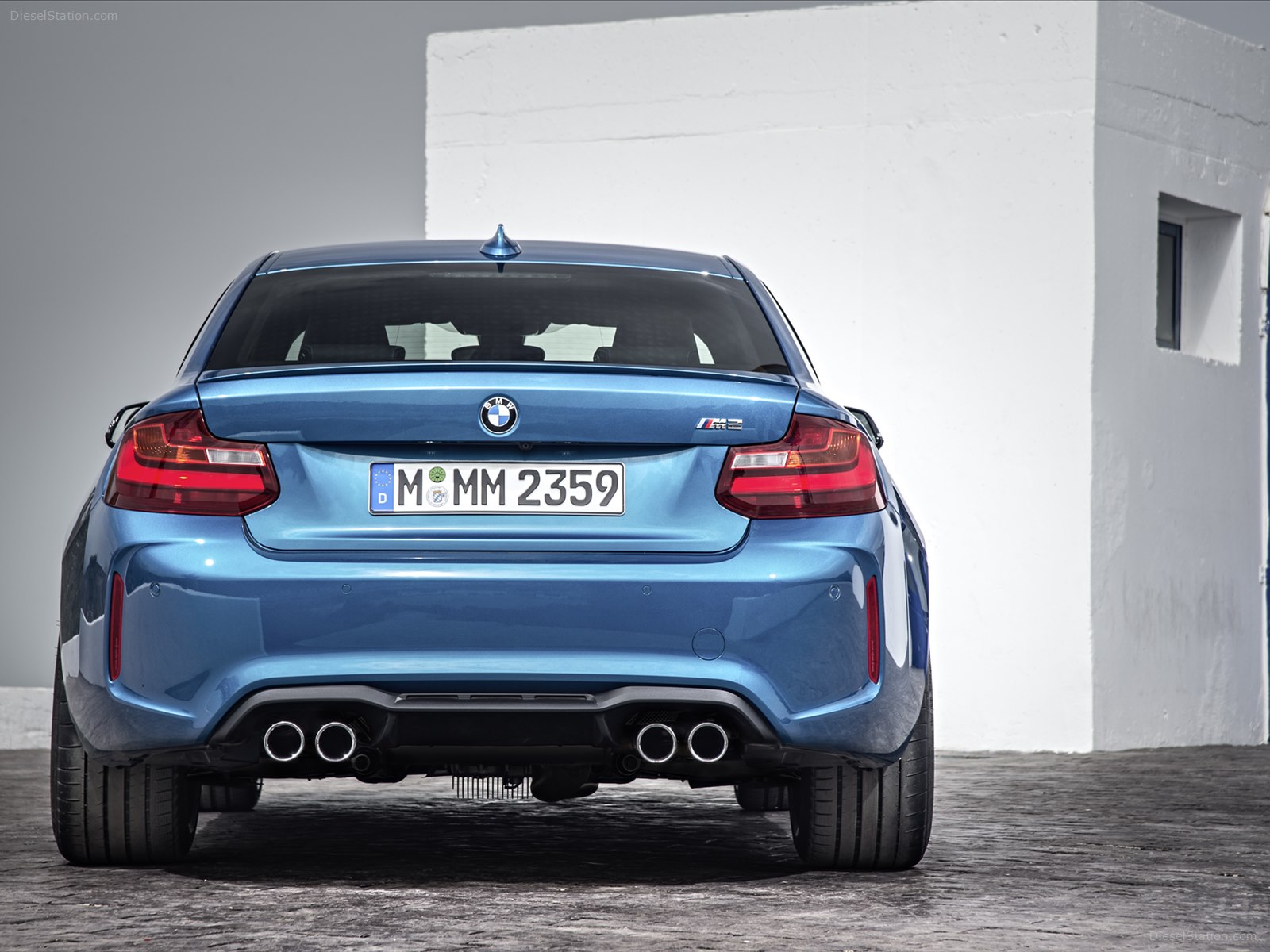 BMW M2 2016