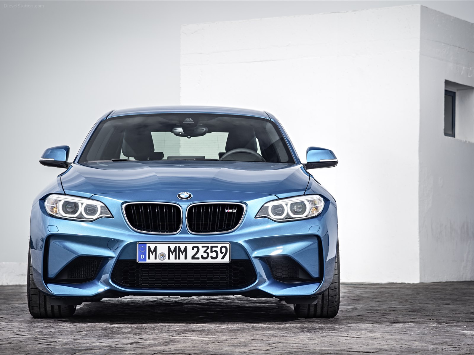 BMW M2 2016