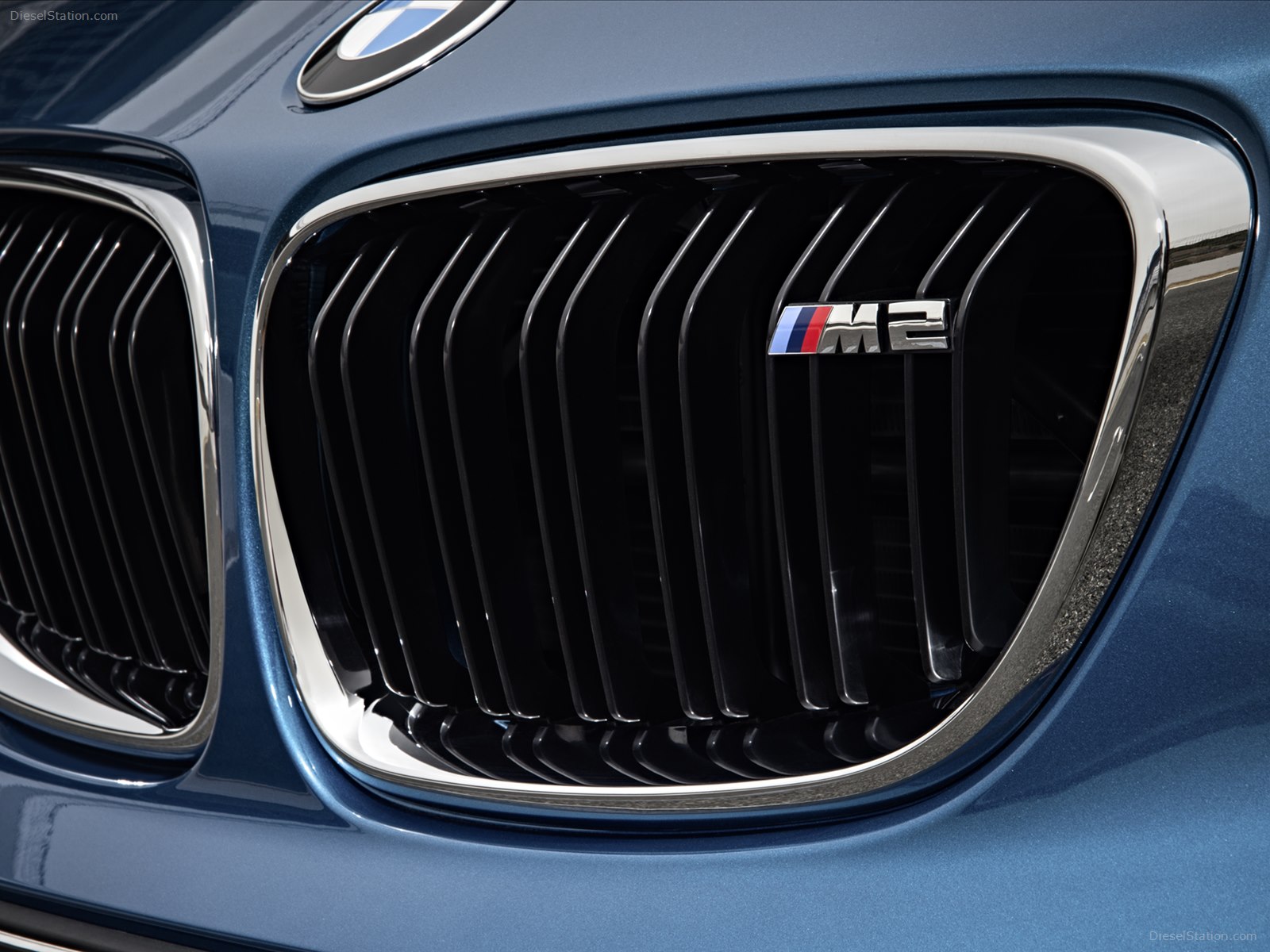 BMW M2 2016