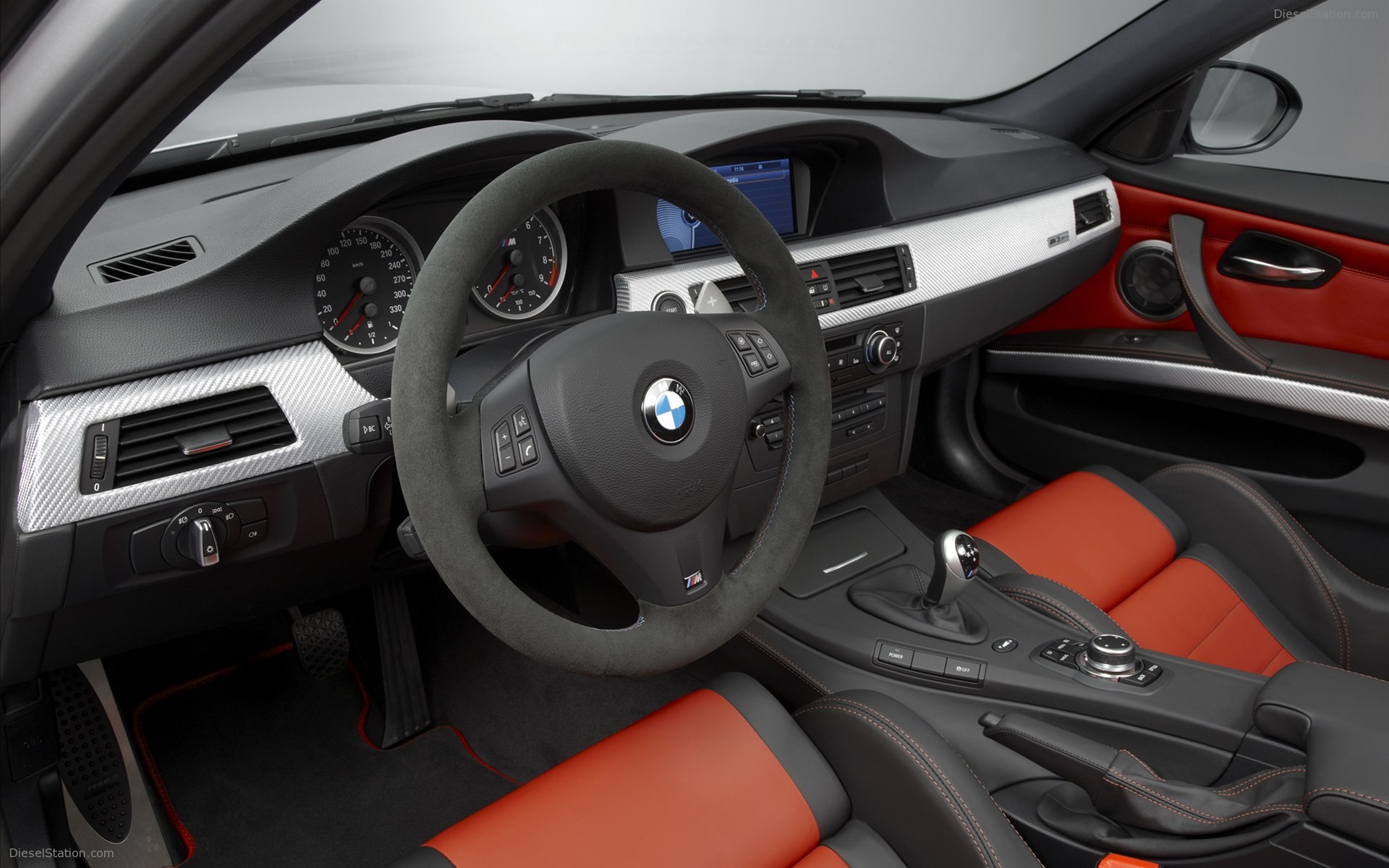 BMW M3 CRT 2012