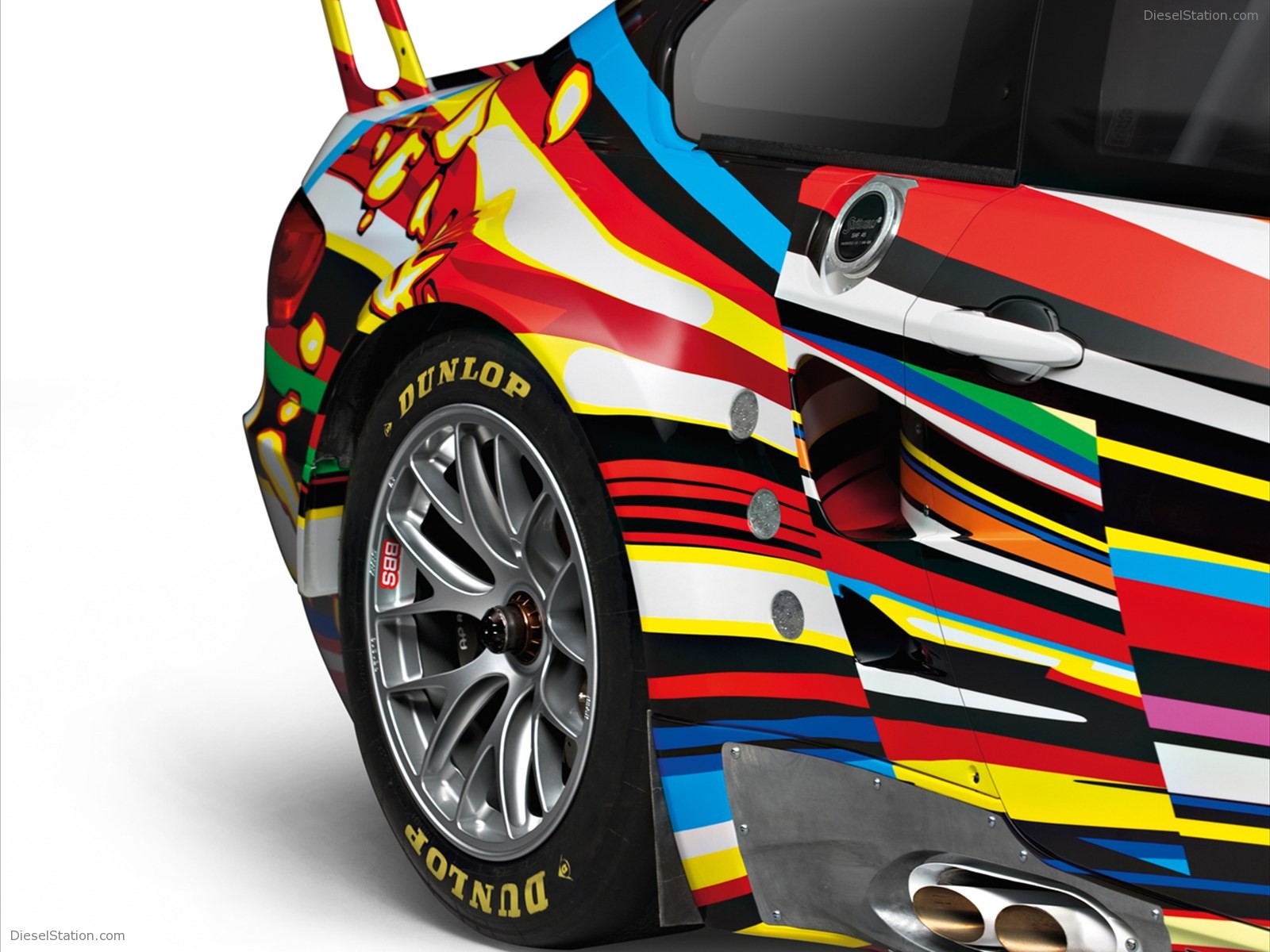 BMW M3 GT2 Art Car - Jeff Koons 2011