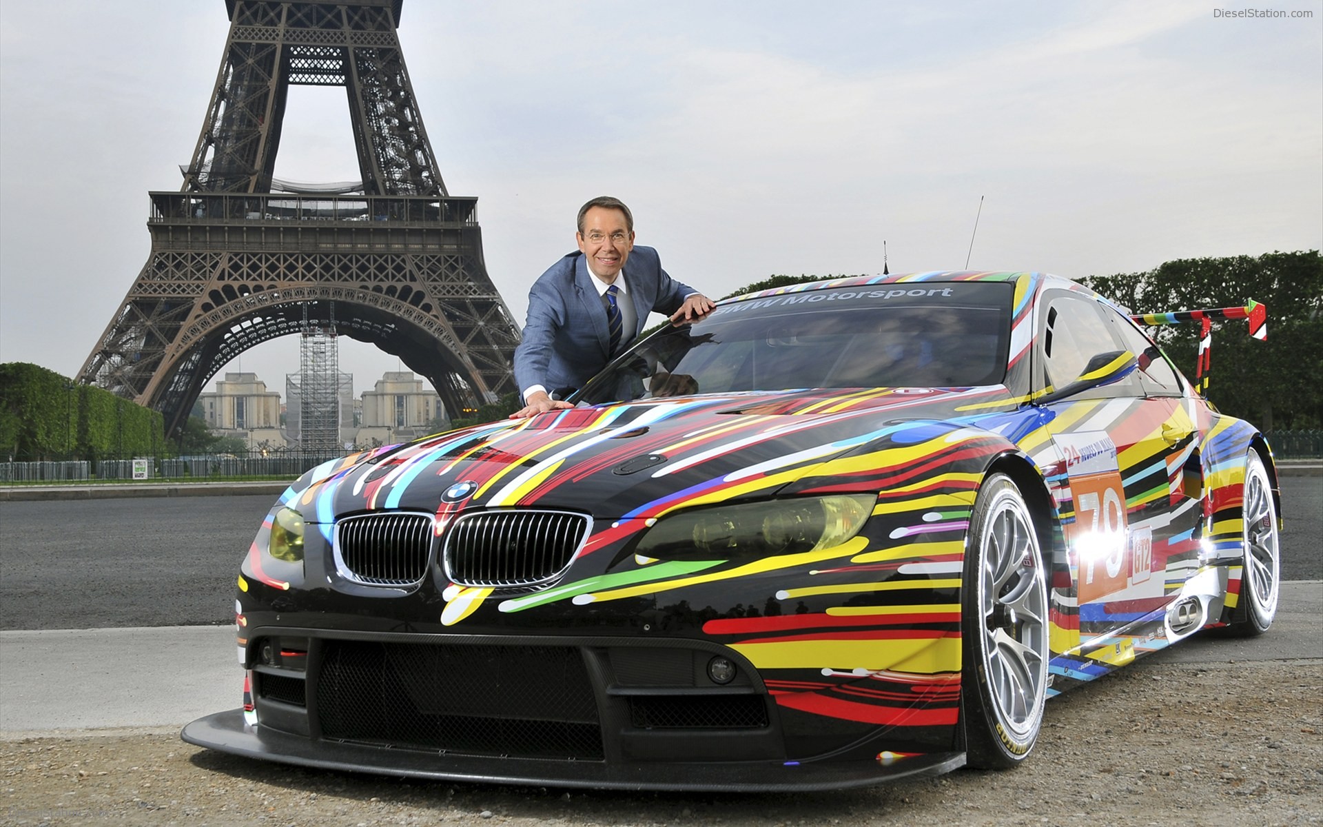 BMW M3 GT2 Art Car - Jeff Koons 2011