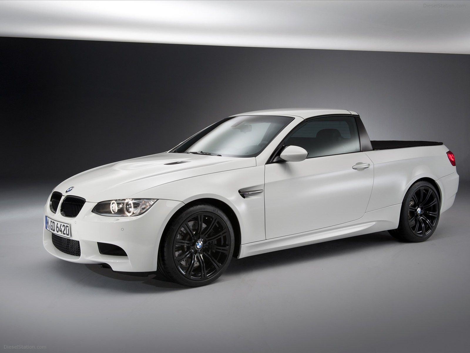 BMW M3 Pickup 2011