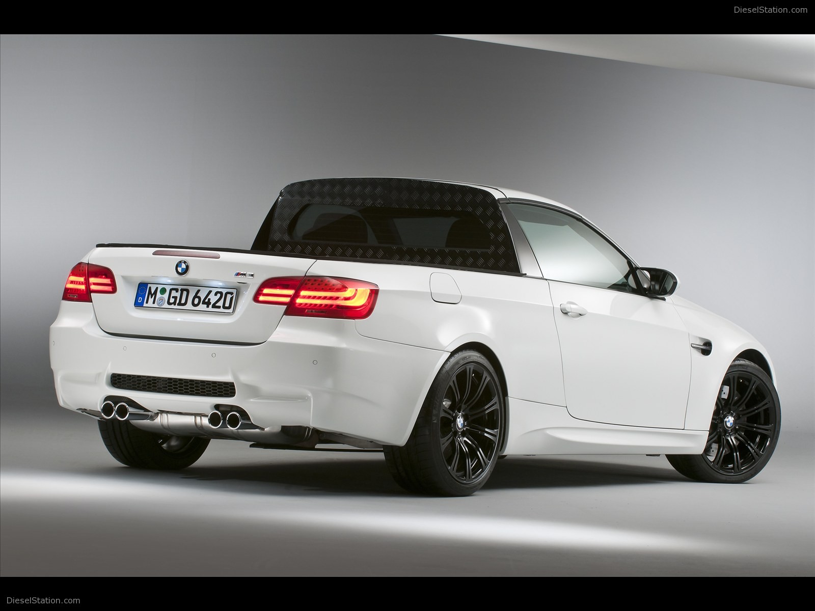BMW M3 Pickup 2011