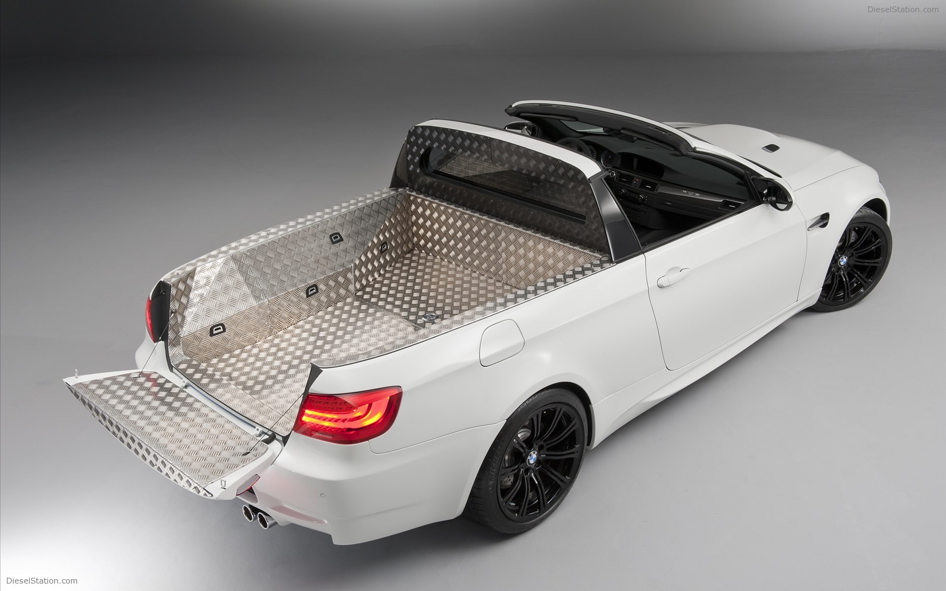 BMW M3 Pickup 2011