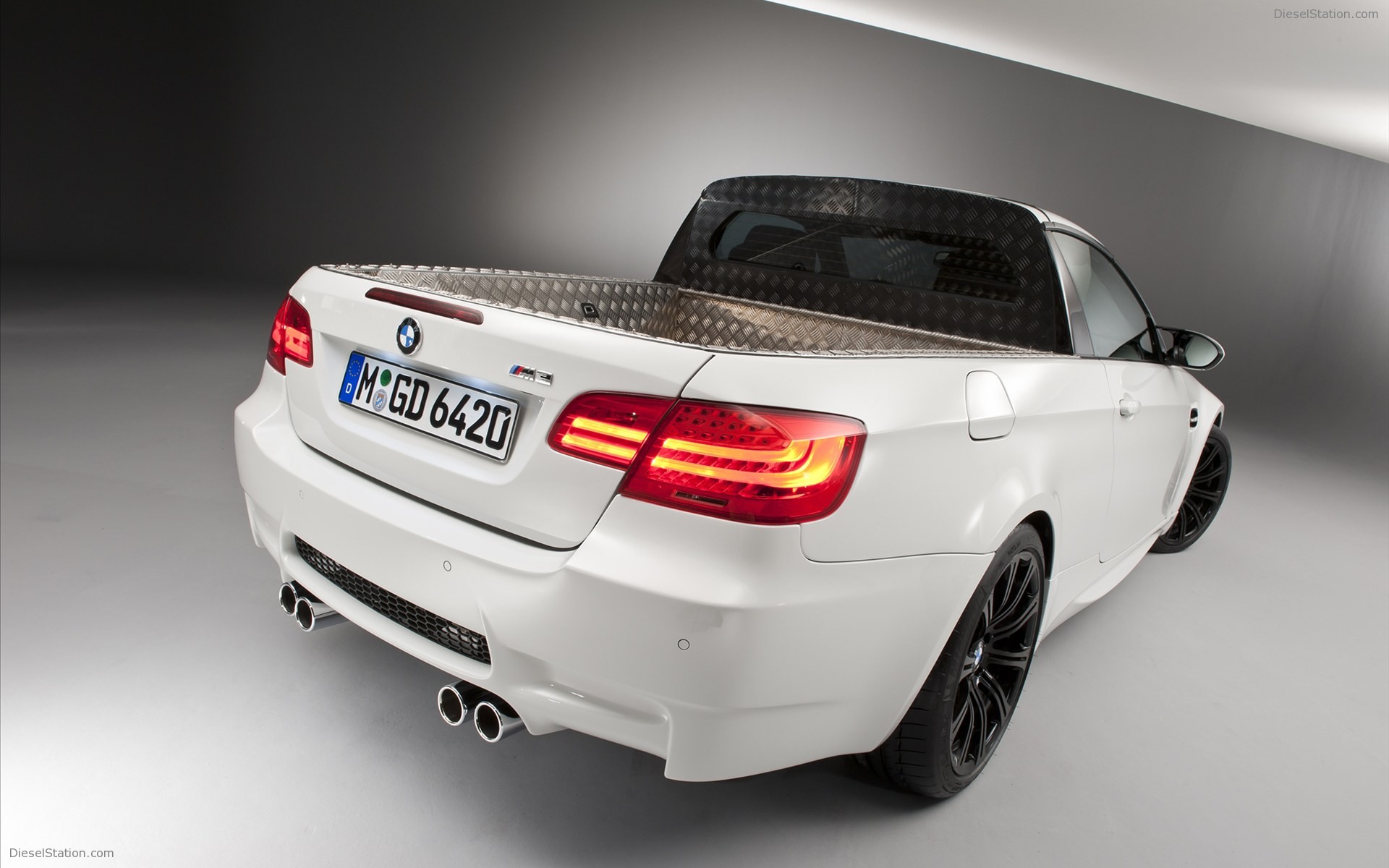 BMW M3 Pickup 2011