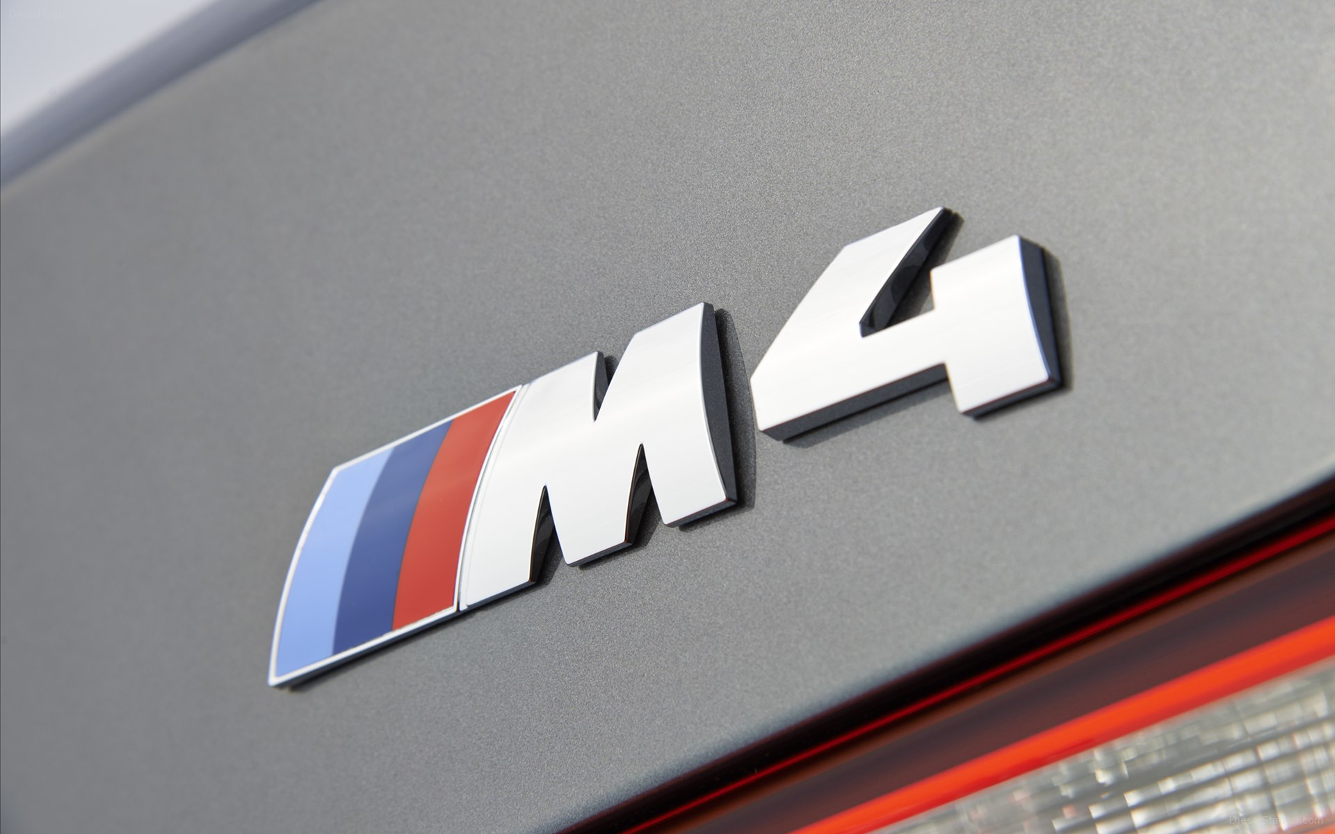 BMW M4 Convertible 2015