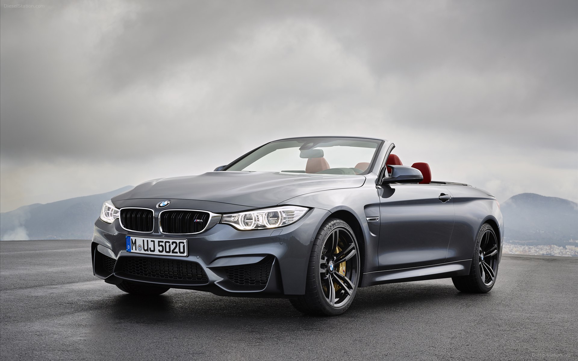 BMW M4 Convertible 2015
