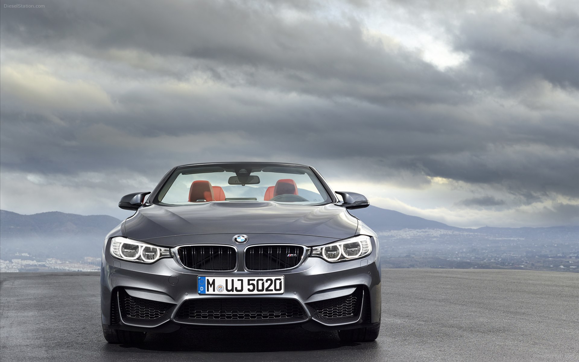BMW M4 Convertible 2015