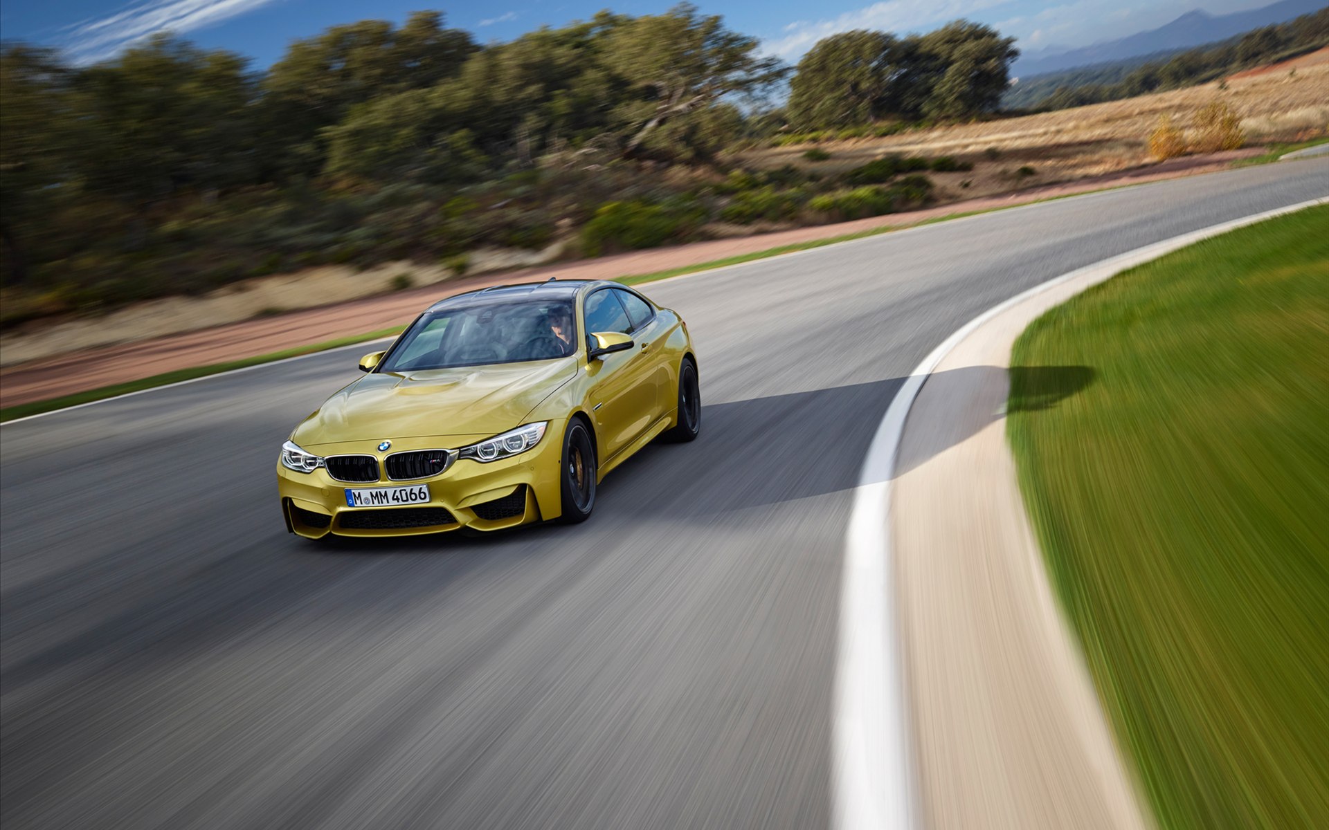 BMW M4 Coupe 2015