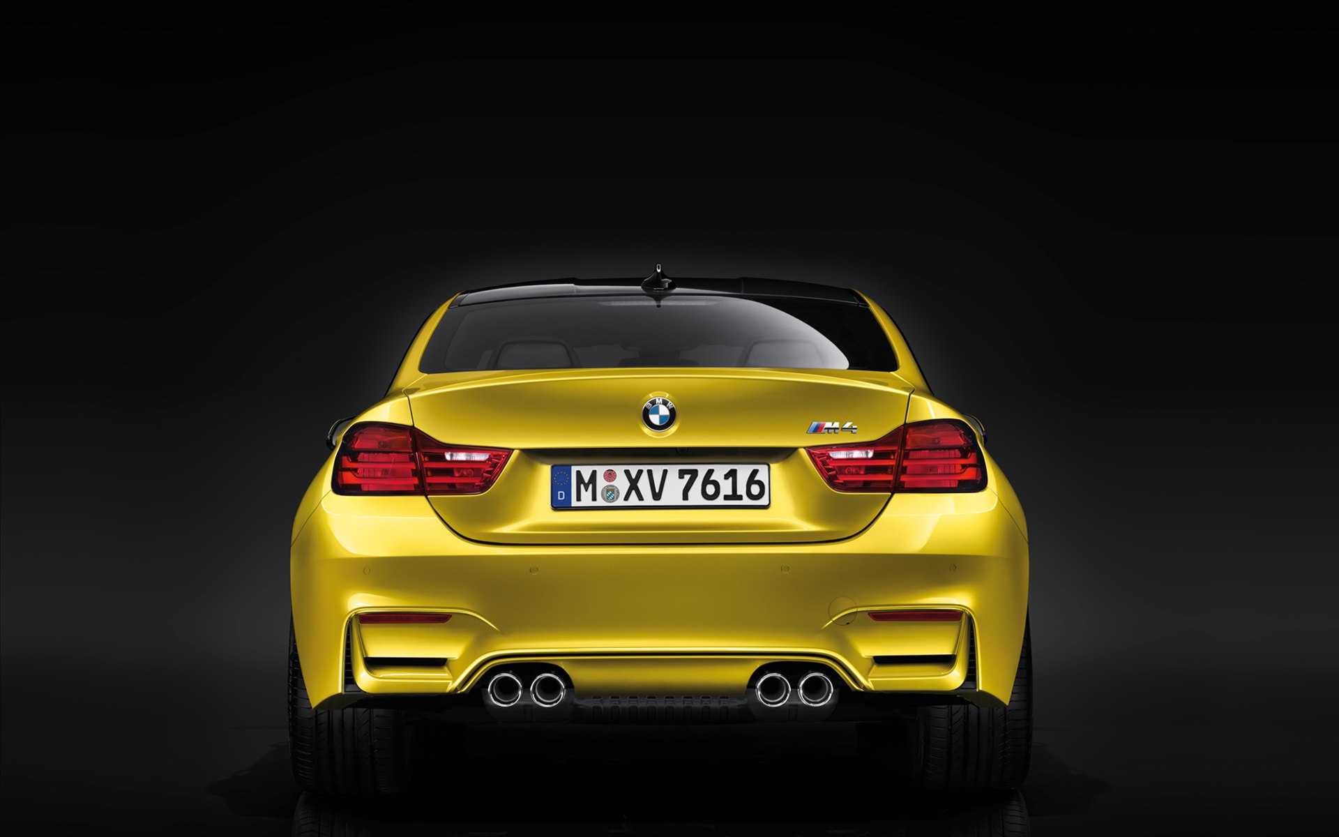 BMW M4 Coupe 2015