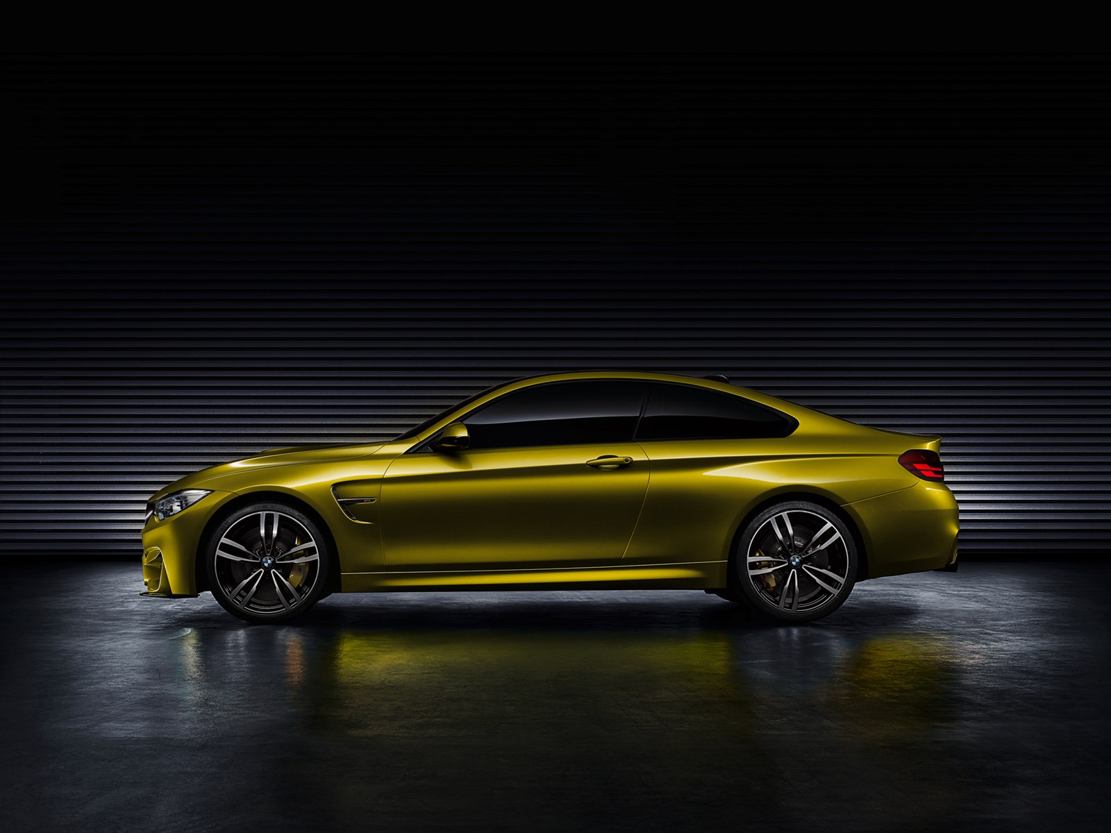 BMW M4 Coupe Concept 2013