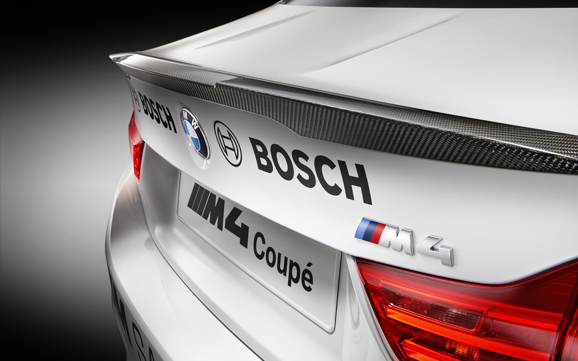 BMW M4 Coupe DTM Safety Car 2014