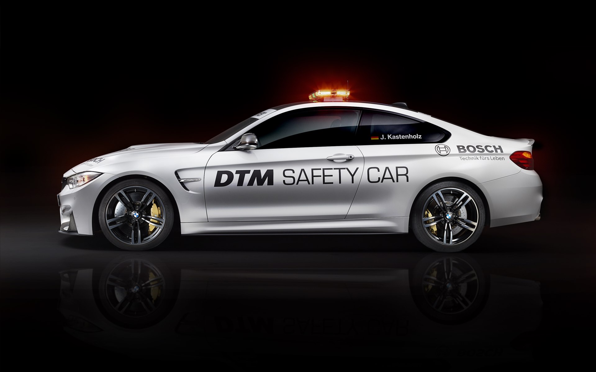 BMW M4 Coupe DTM Safety Car 2014