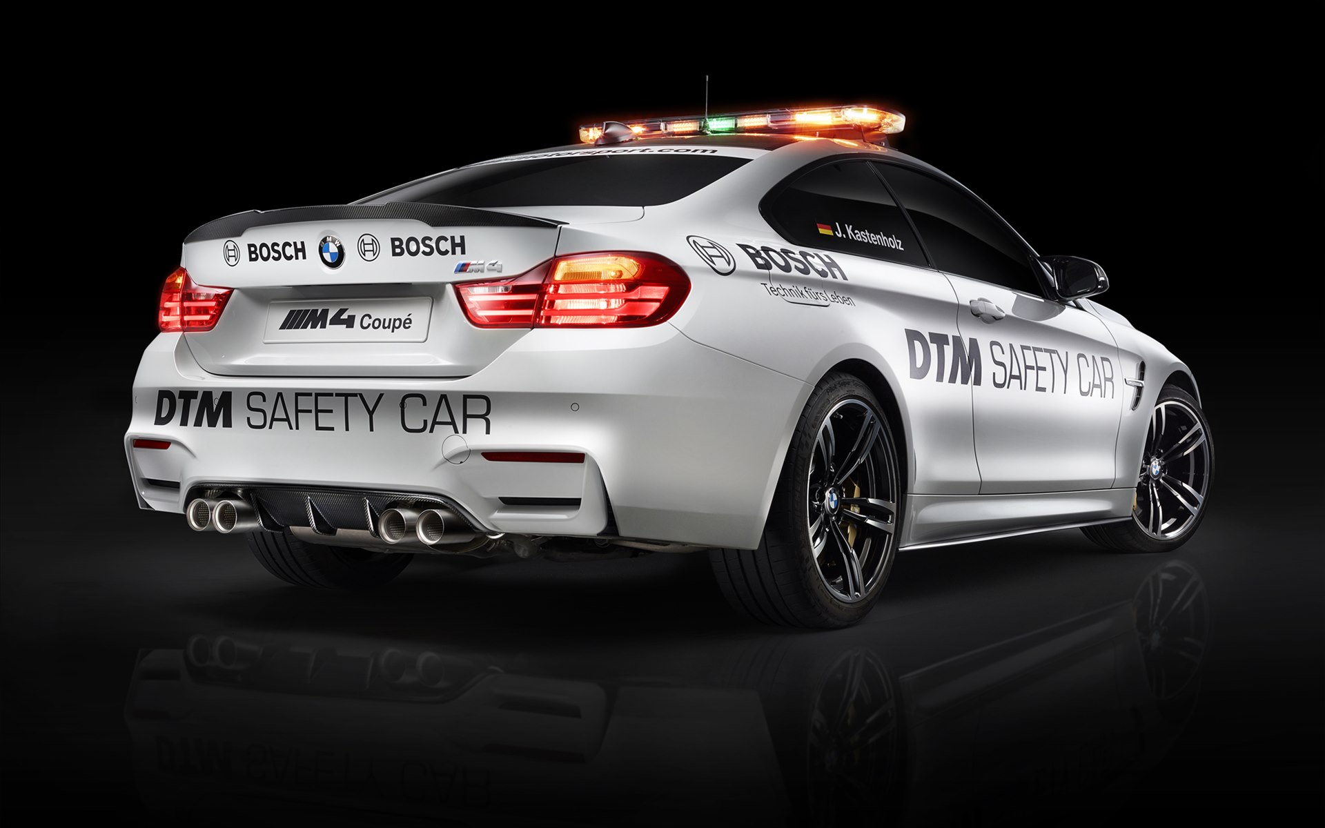 BMW M4 Coupe DTM Safety Car 2014