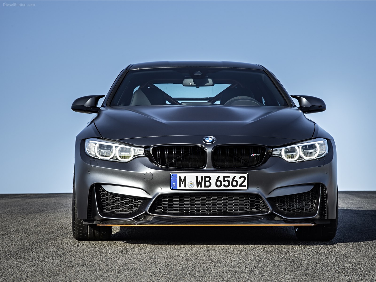 BMW M4 GTS 2016