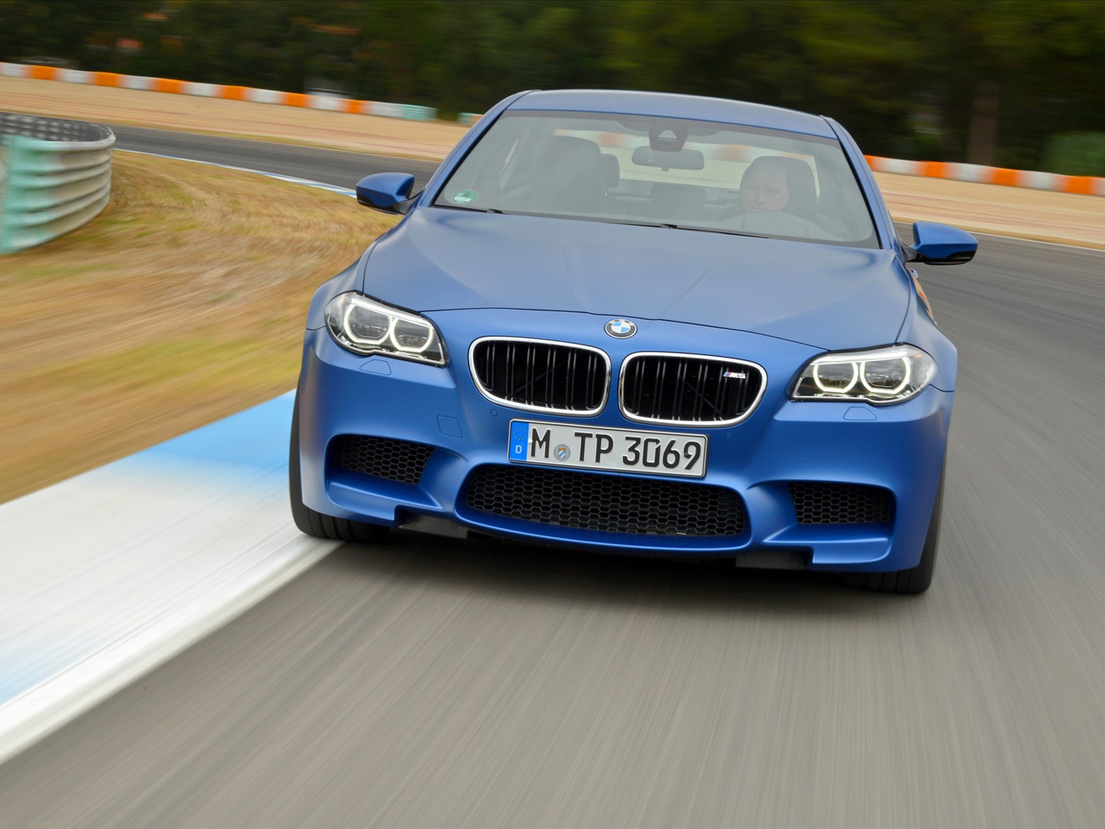 BMW M5 2014