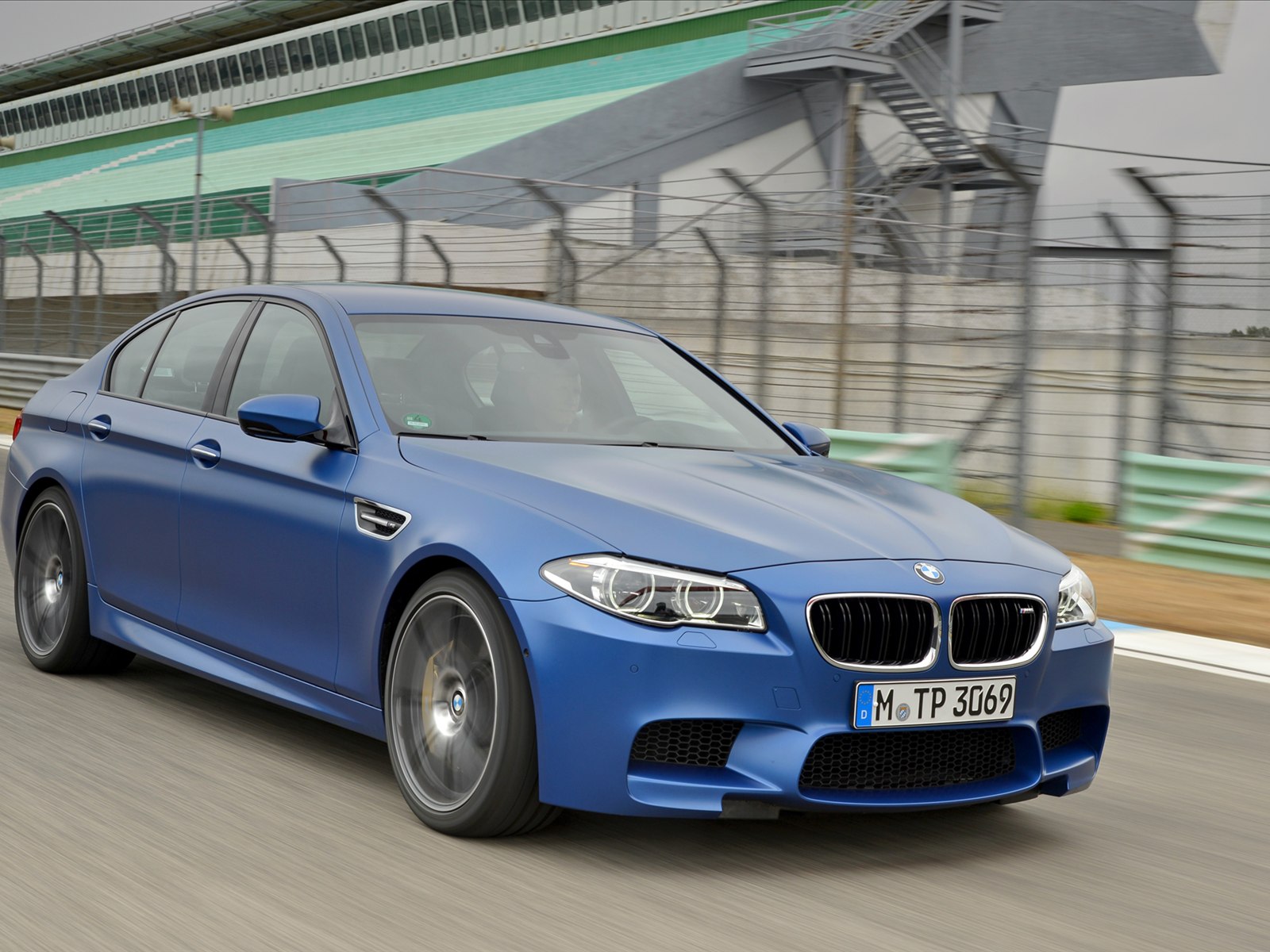 BMW M5 2014