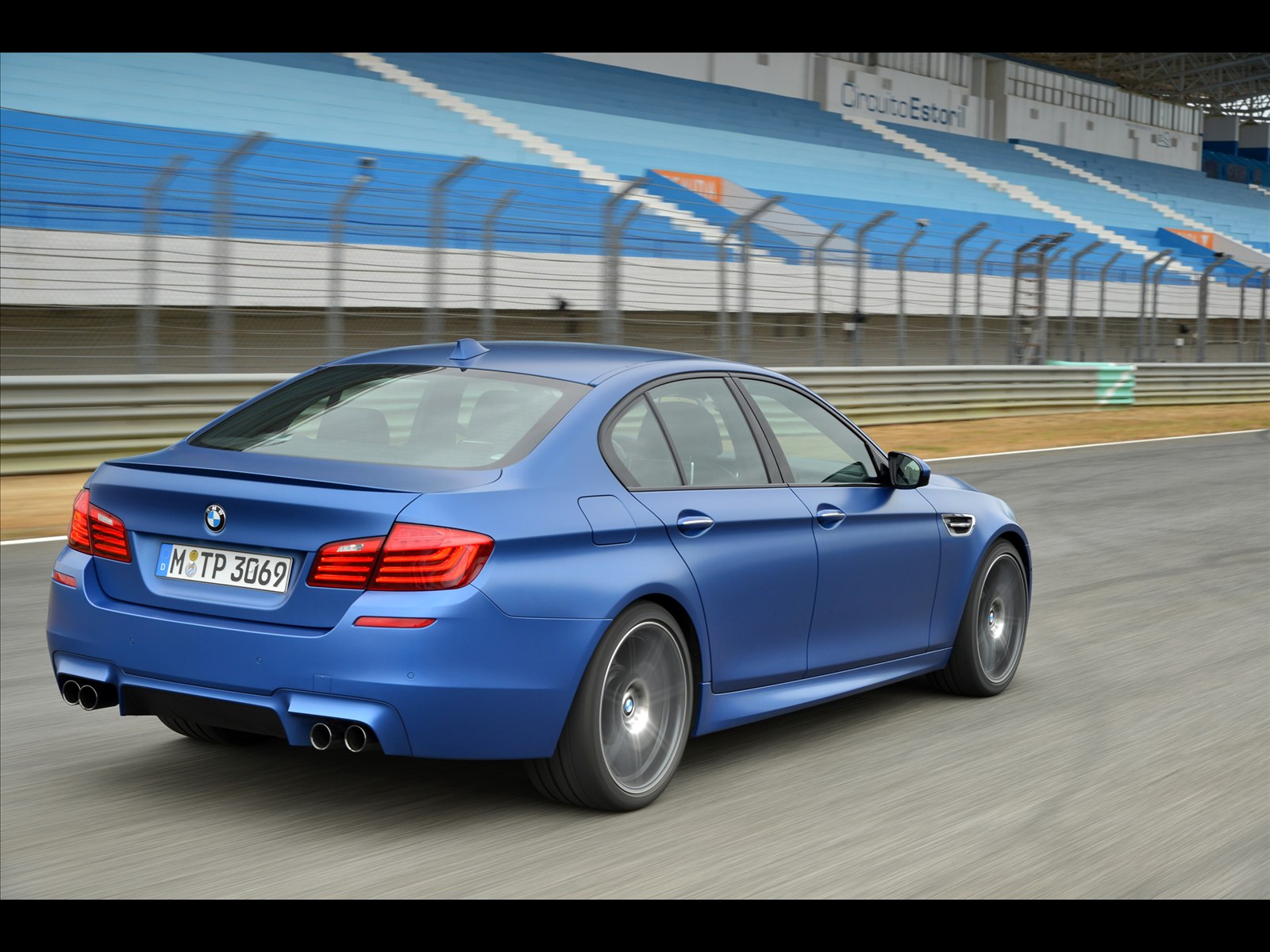 BMW M5 2014