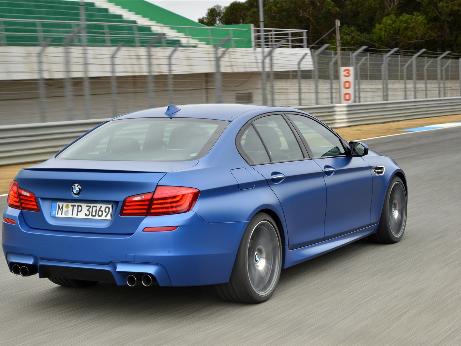 BMW M5 2014