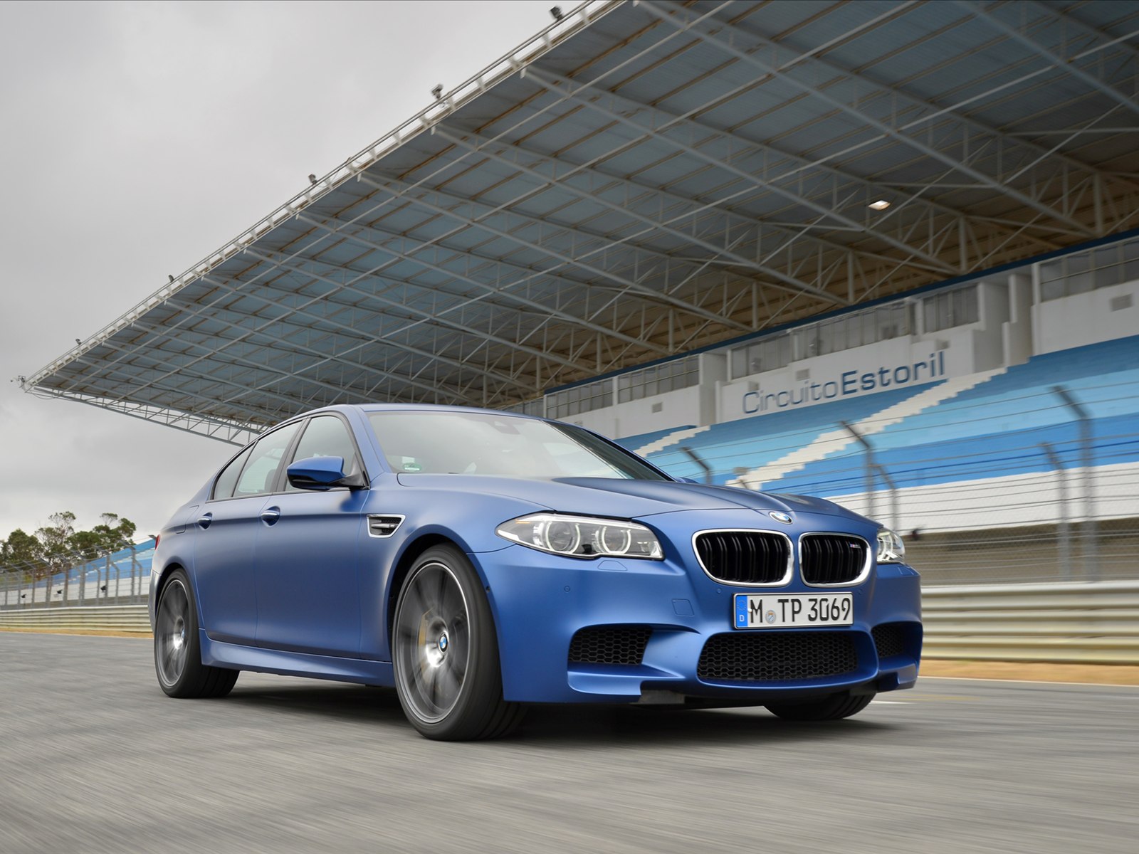 BMW M5 2014