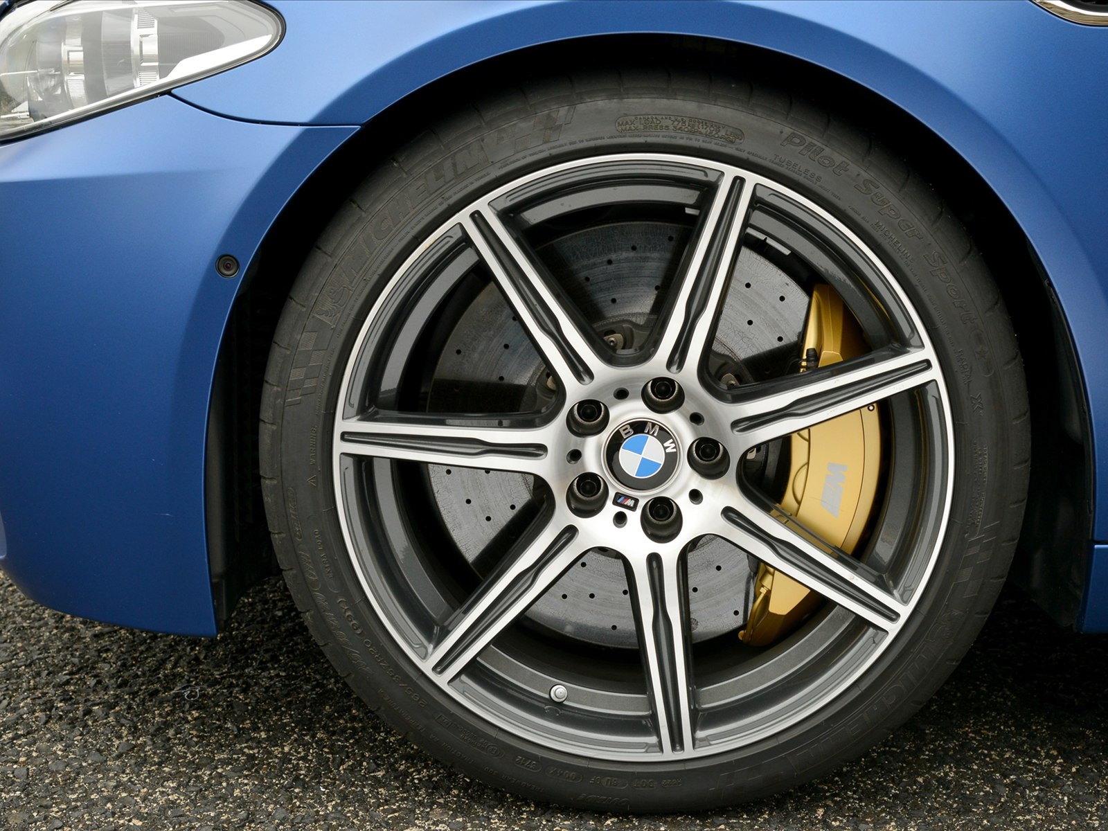 BMW M5 2014