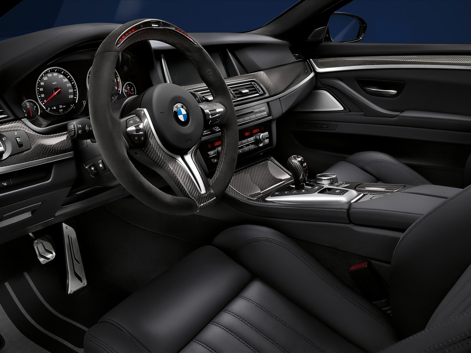 BMW M5 2014