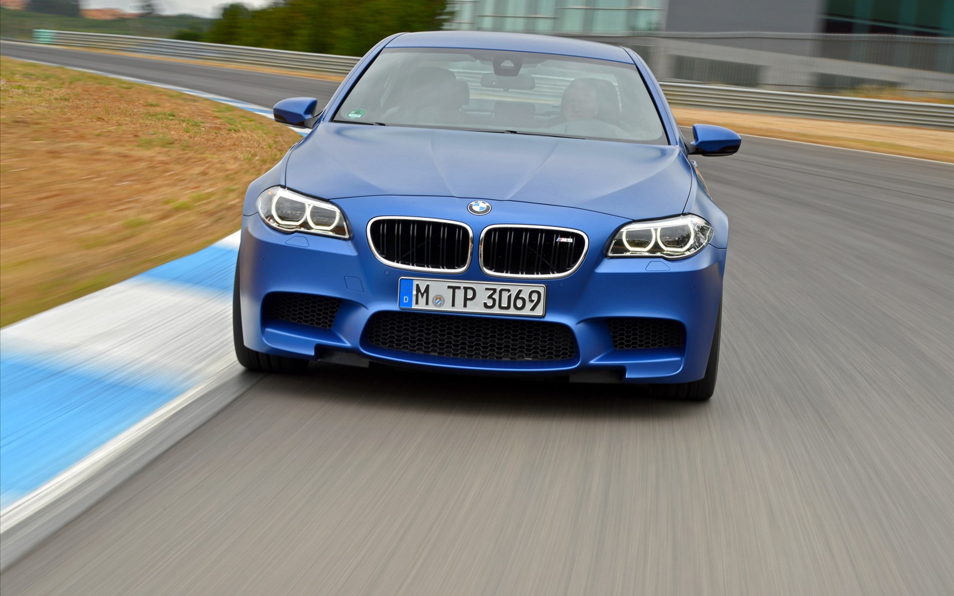BMW M5 2014