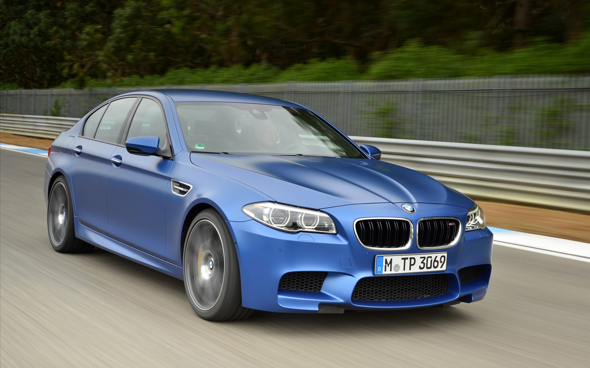 BMW M5 2014