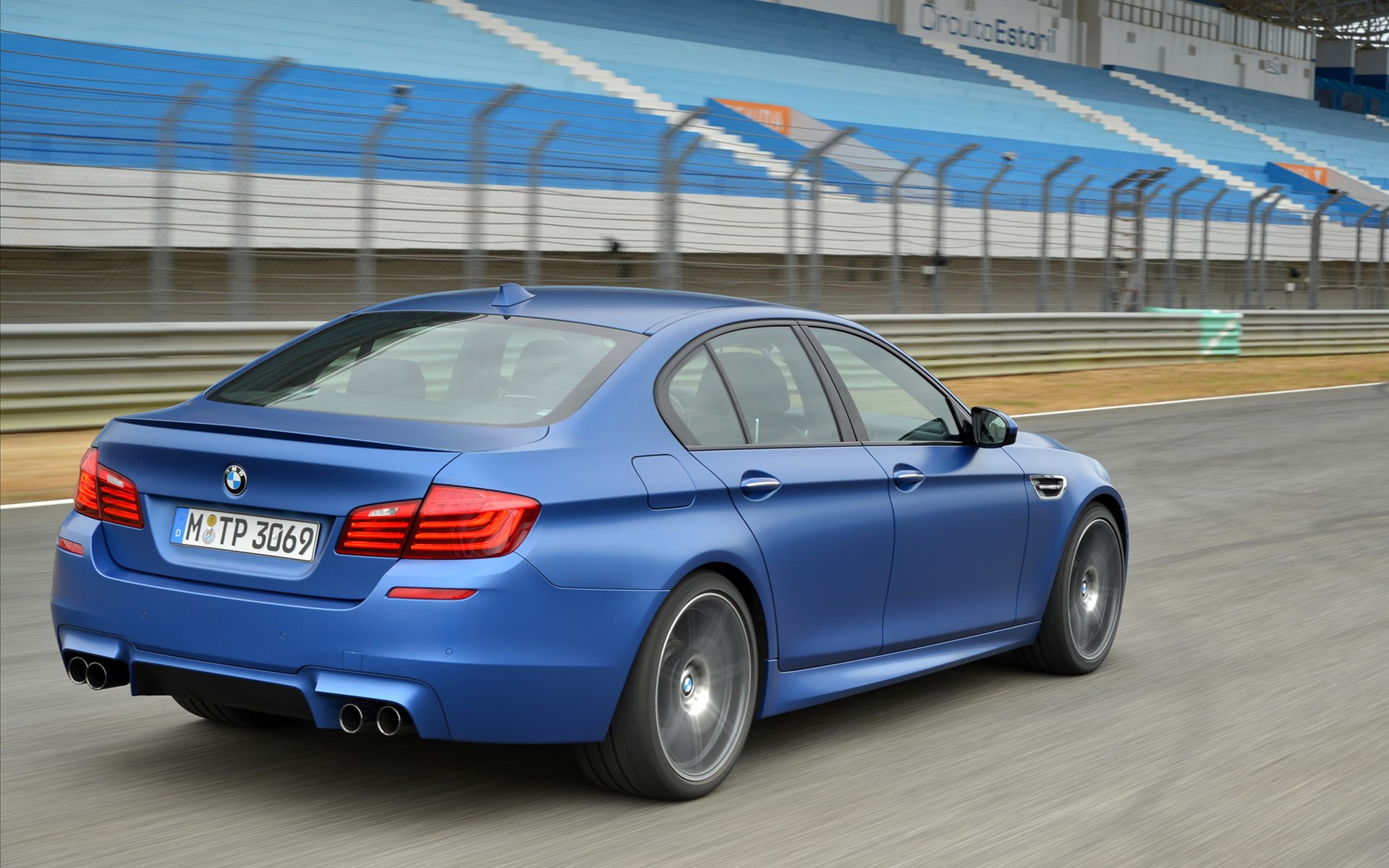BMW M5 2014
