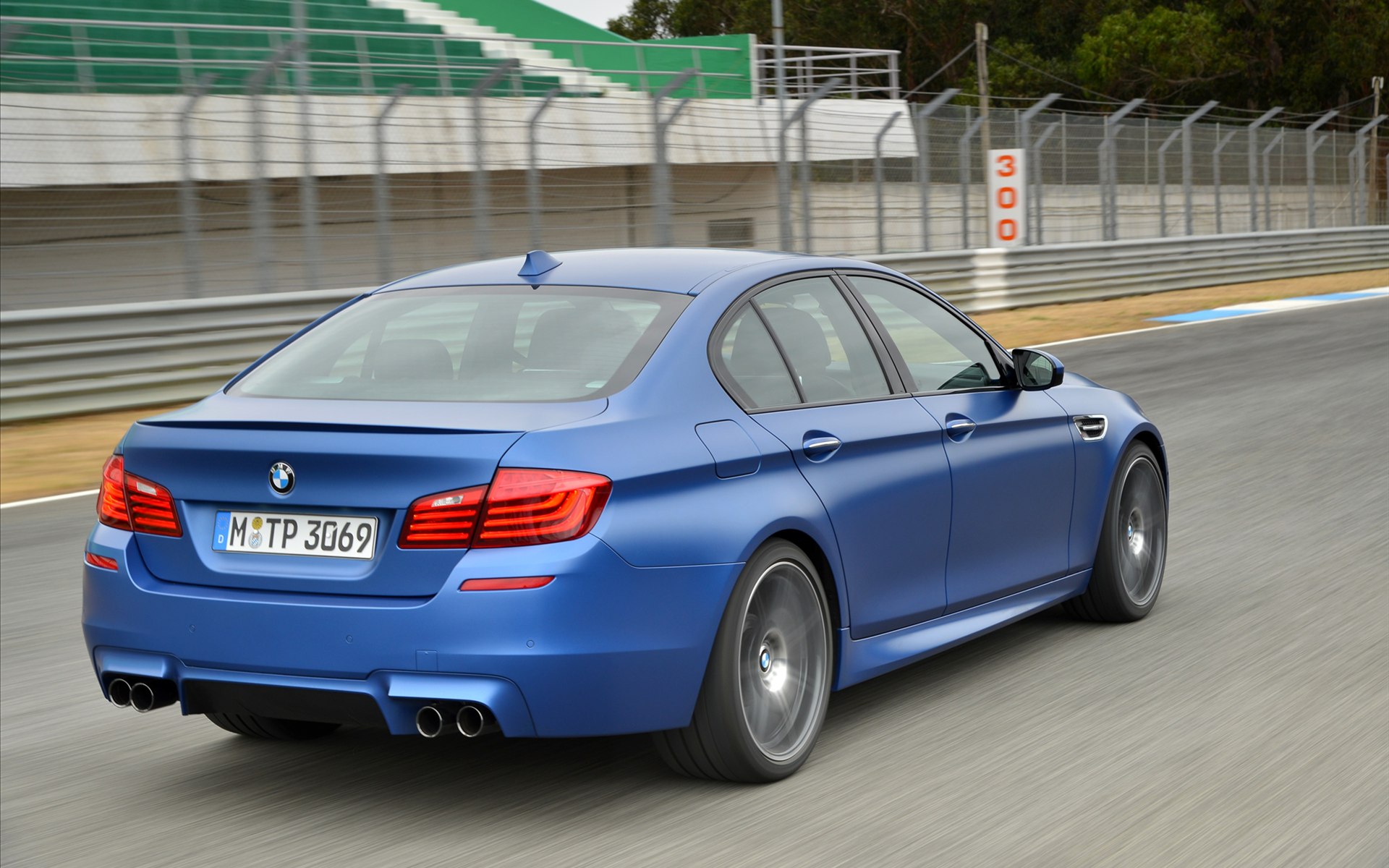 BMW M5 2014