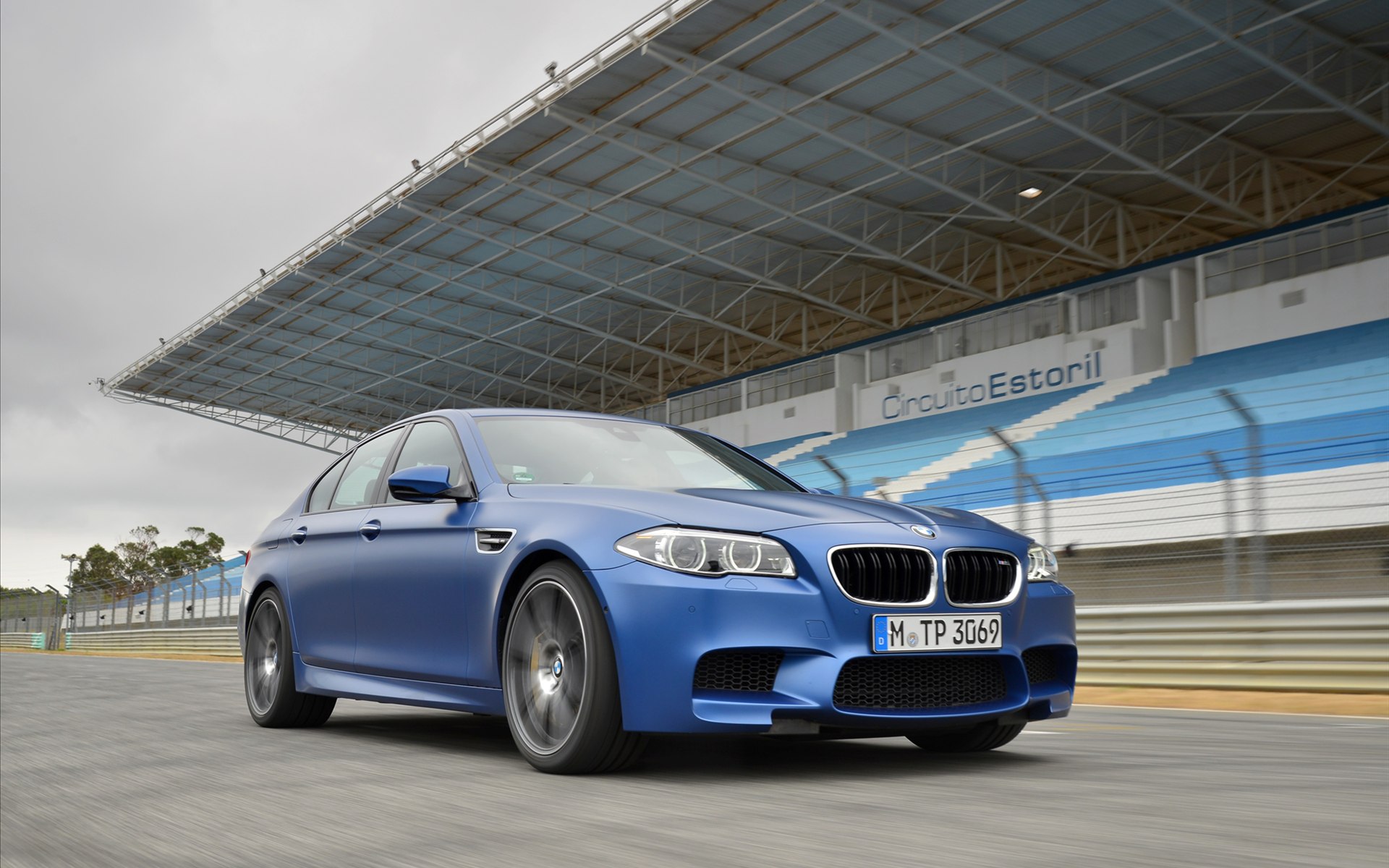 BMW M5 2014