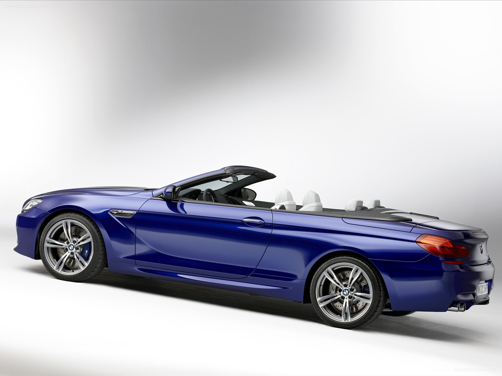 BMW M6 2012