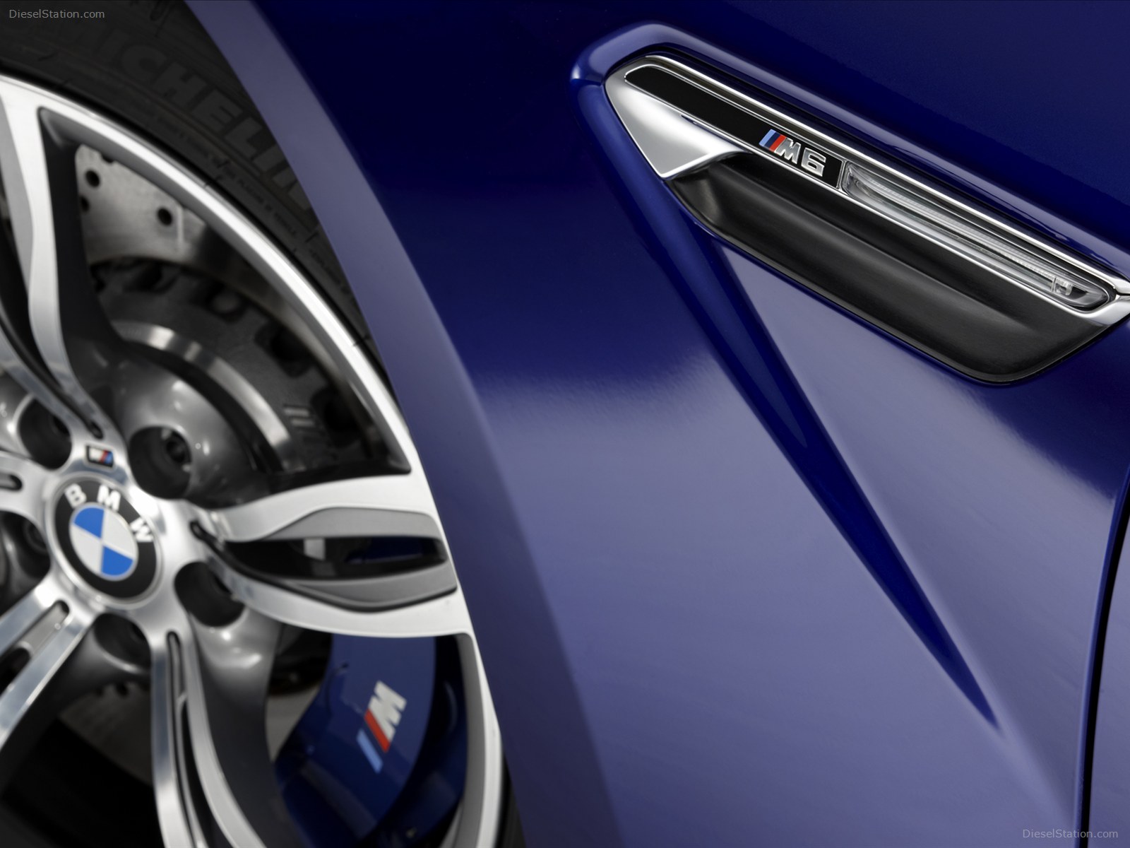 BMW M6 2012