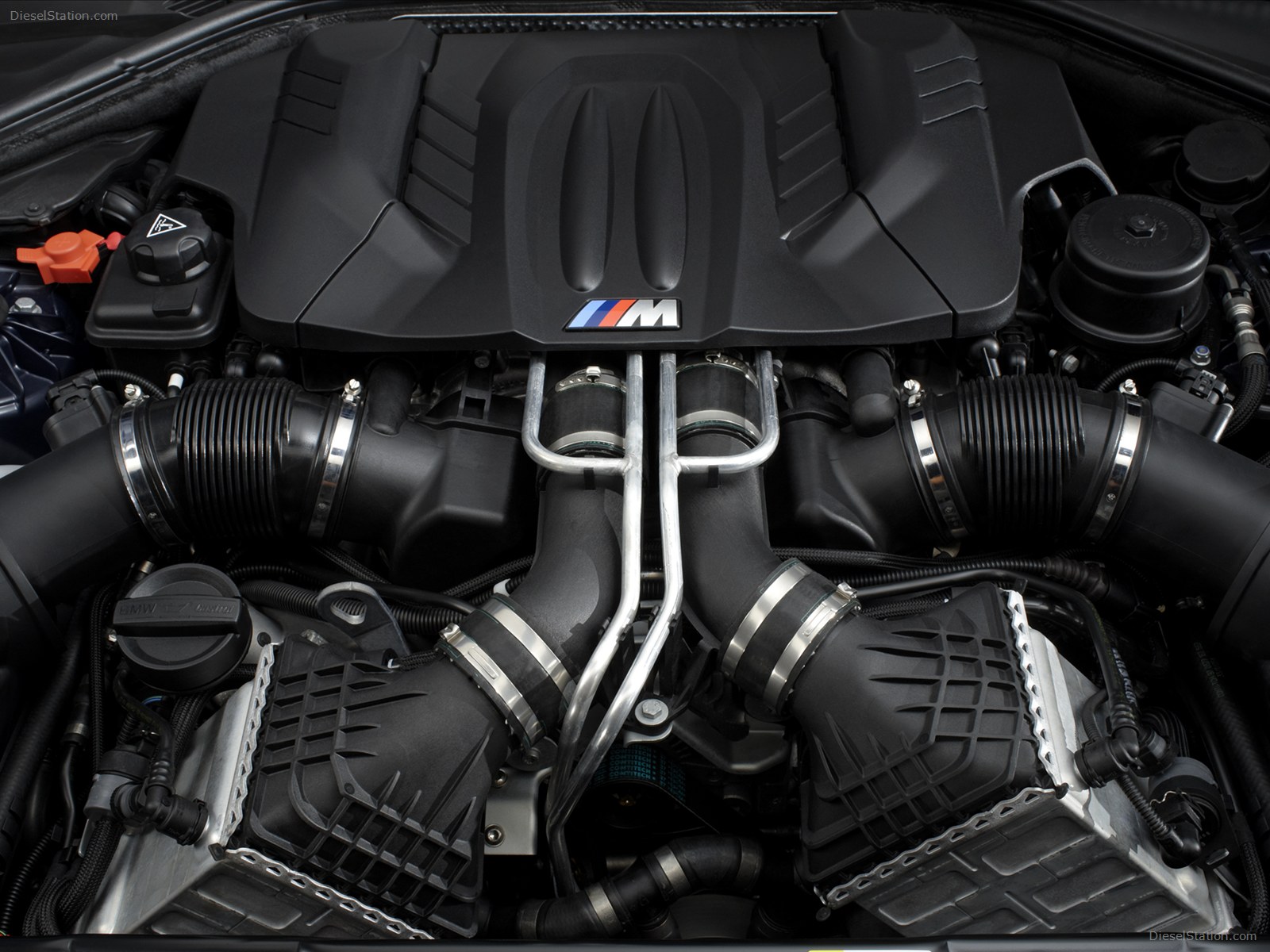 BMW M6 2012