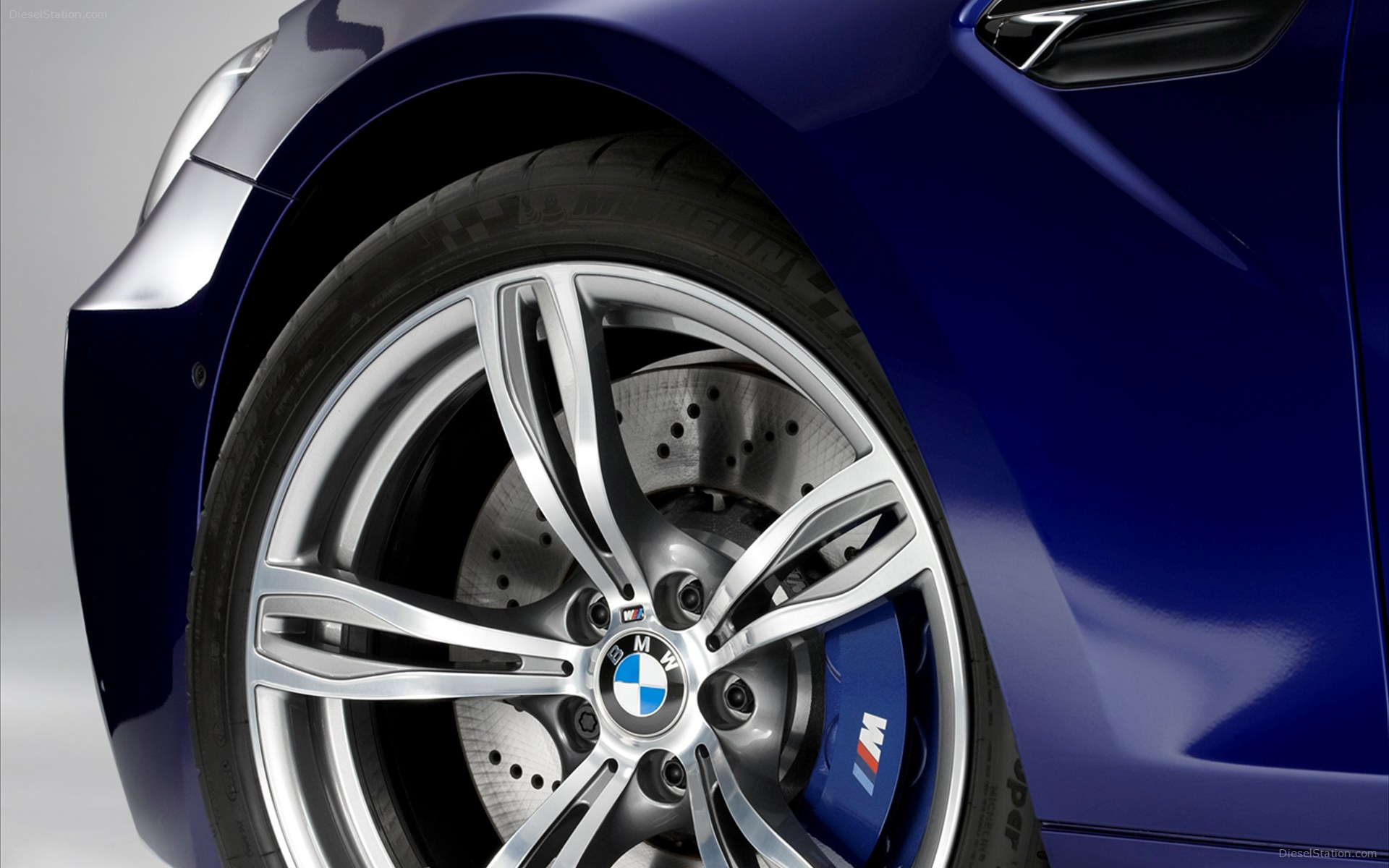 BMW M6 2012