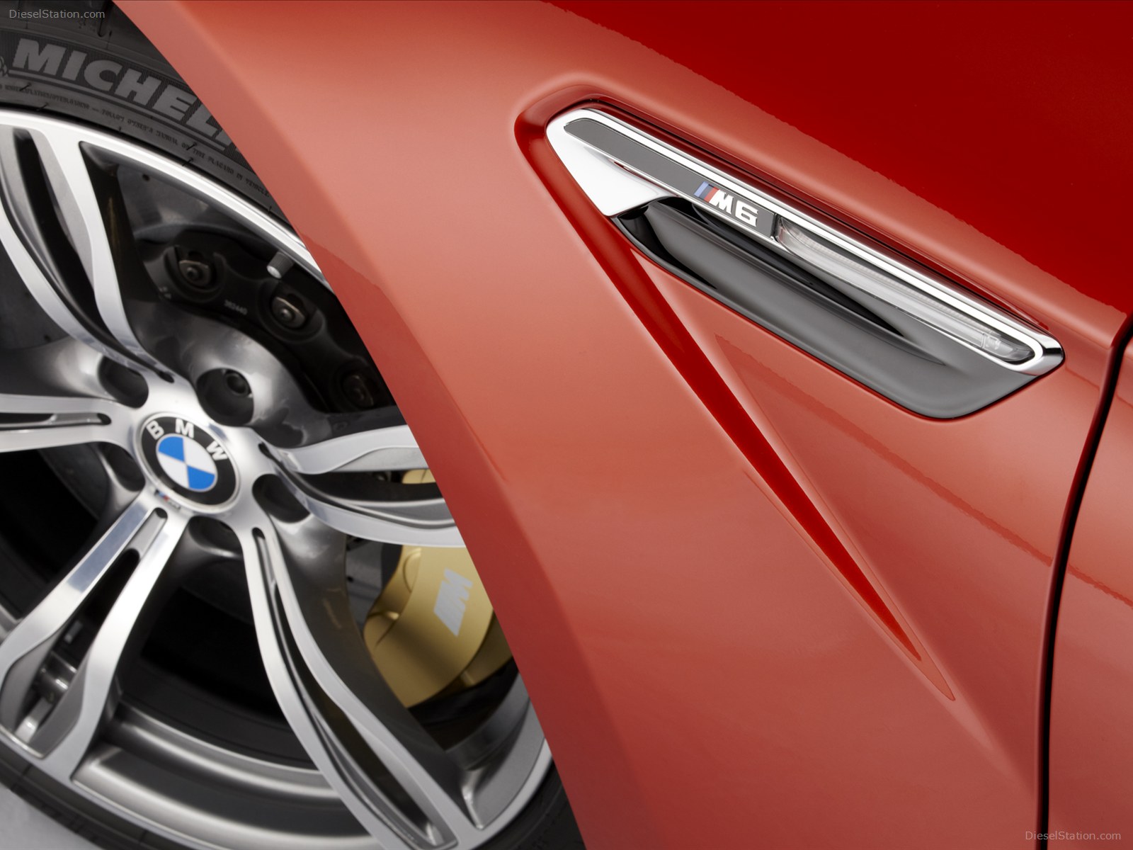 BMW M6 2012