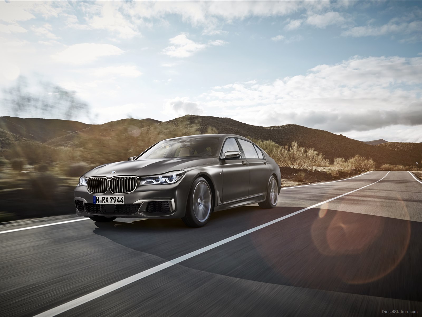 BMW M760Li xDrive 2017