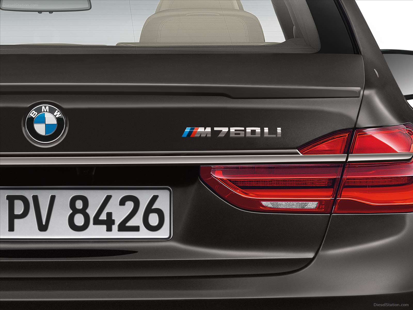 BMW M760Li xDrive 2017