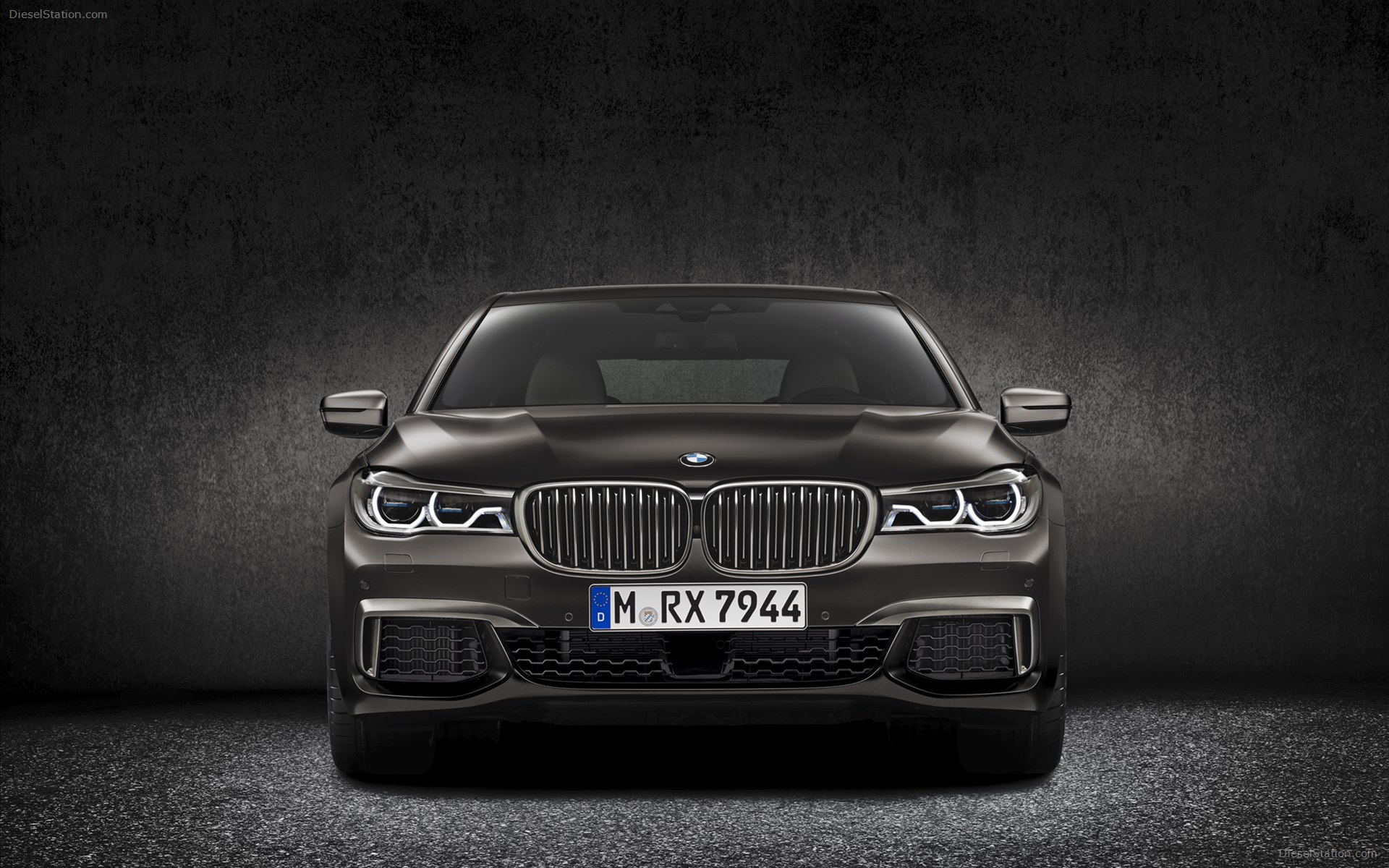 BMW M760Li xDrive 2017
