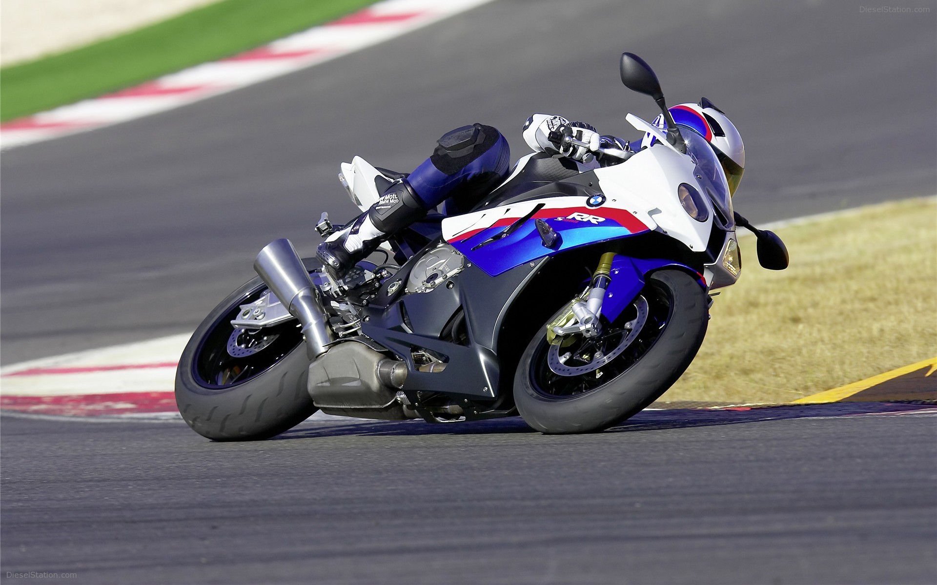 New BMW S 1000 RR