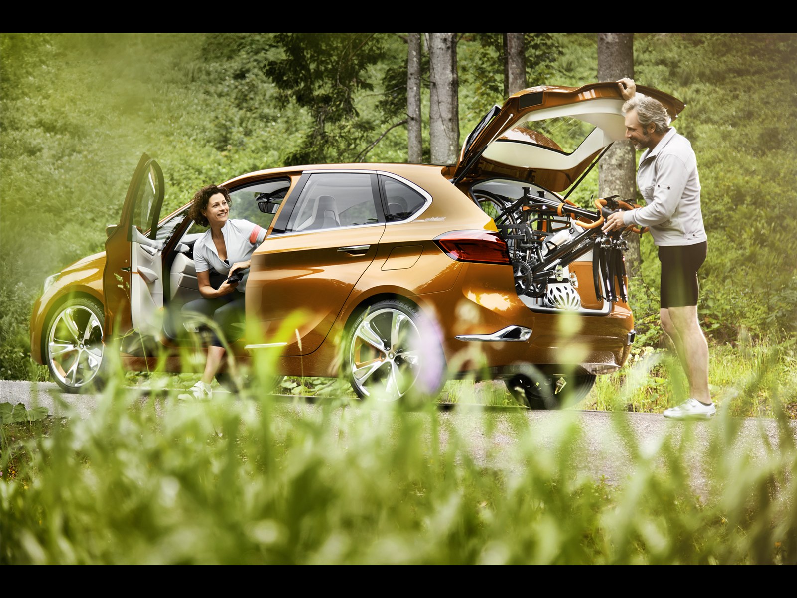 BMW Active Tourer Outdoor Concept 2013