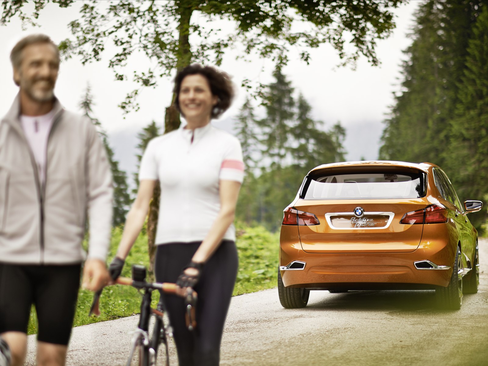 BMW Active Tourer Outdoor Concept 2013