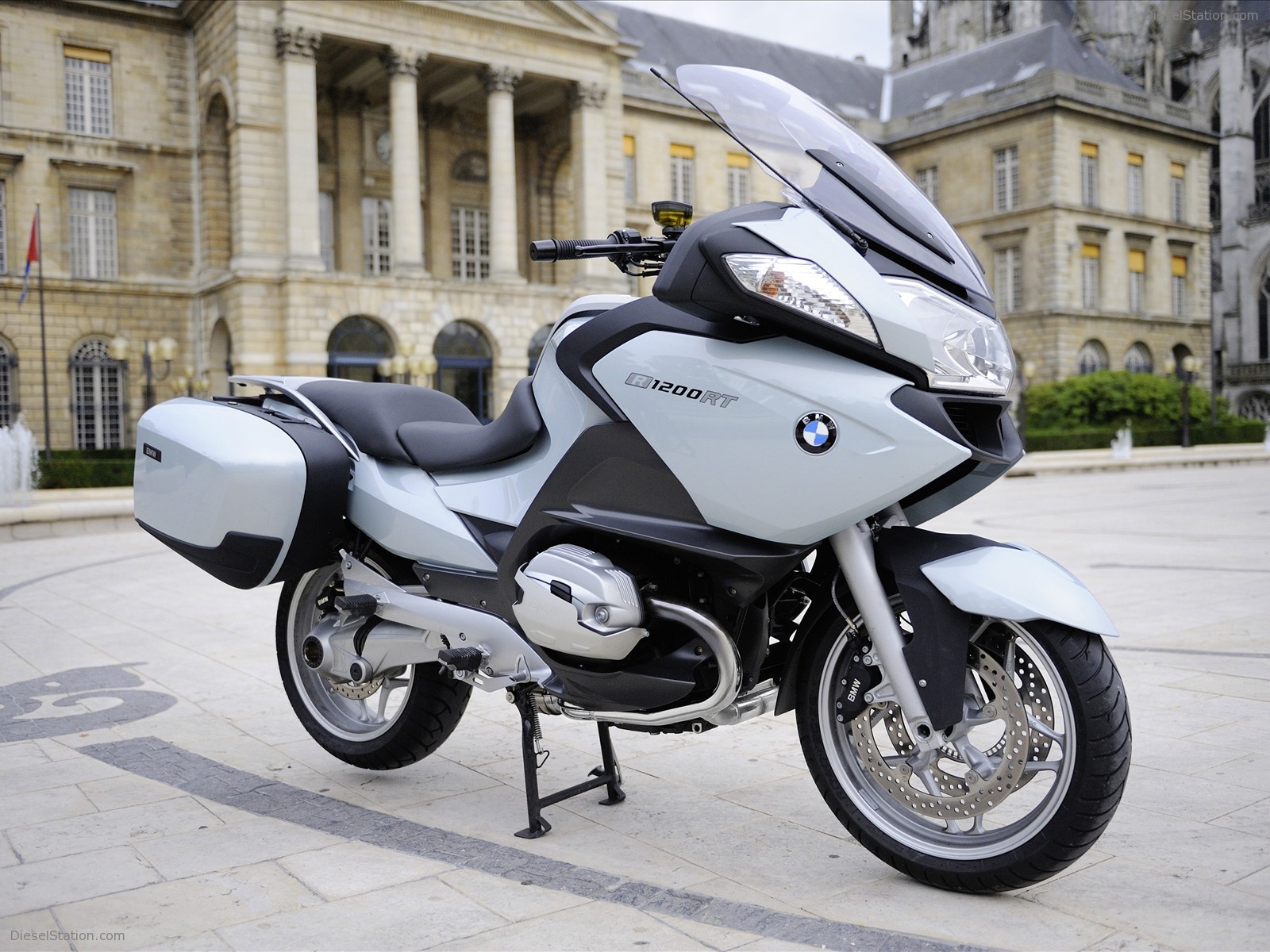 The New BMW R 1200 RT