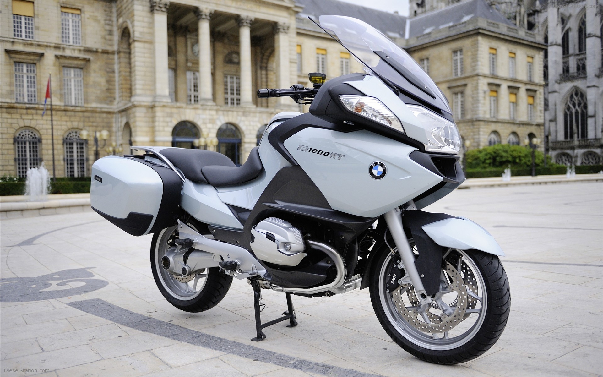 The New BMW R 1200 RT